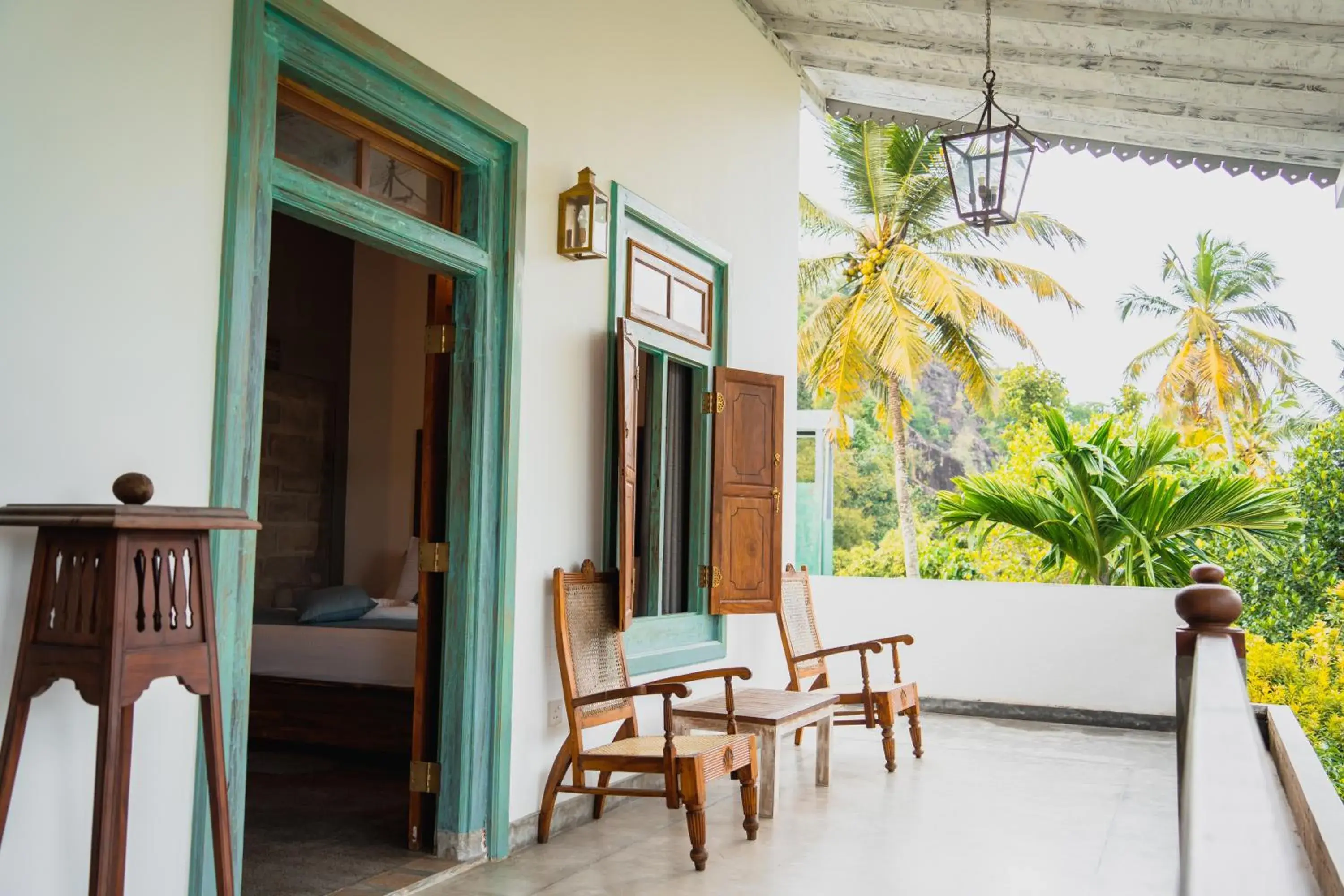 King Room with Pool View in Hiding Unawatuna King Room with Pool View in Hiding Unawatuna