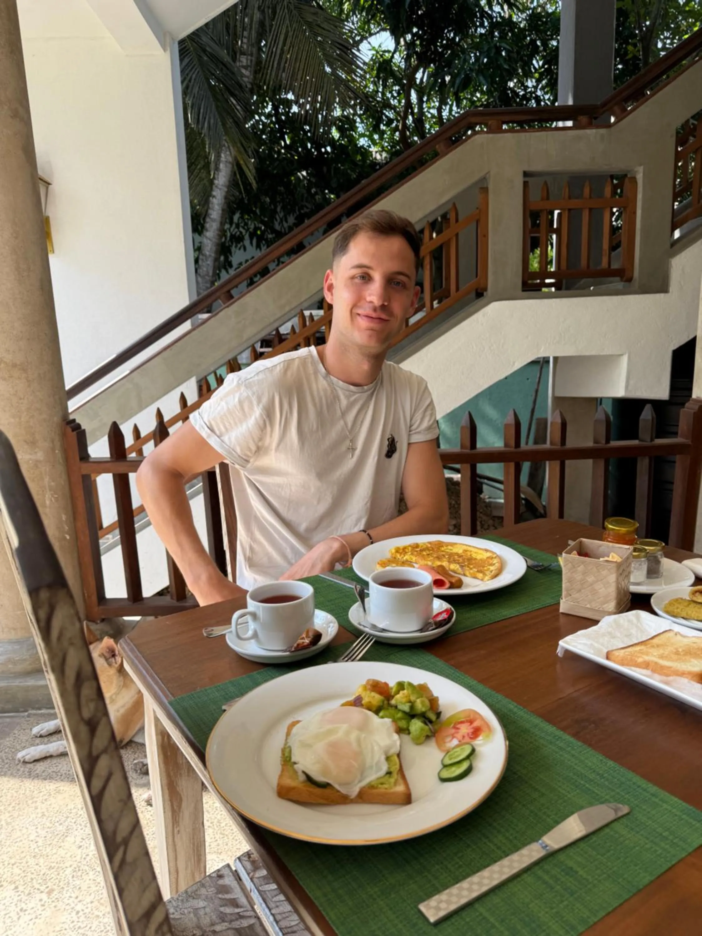 Restaurant/places to eat in Hiding Unawatuna