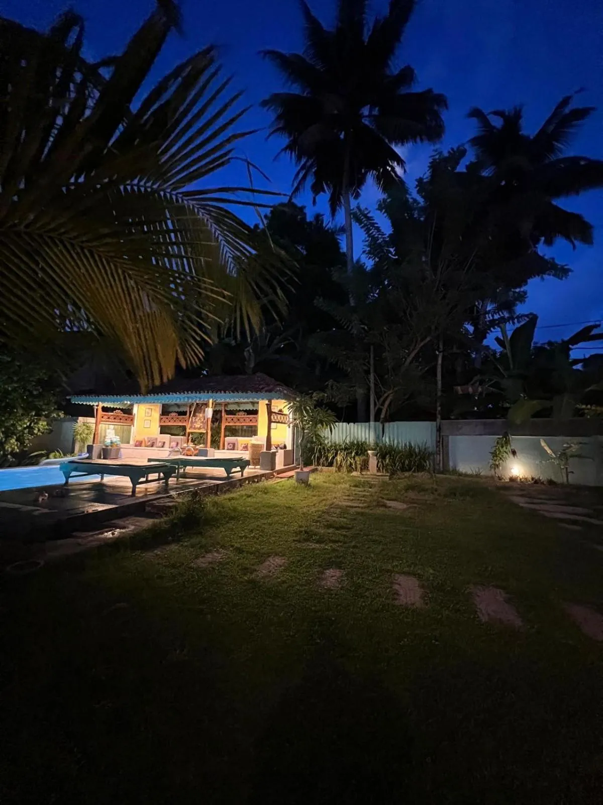Night in Hiding Unawatuna
