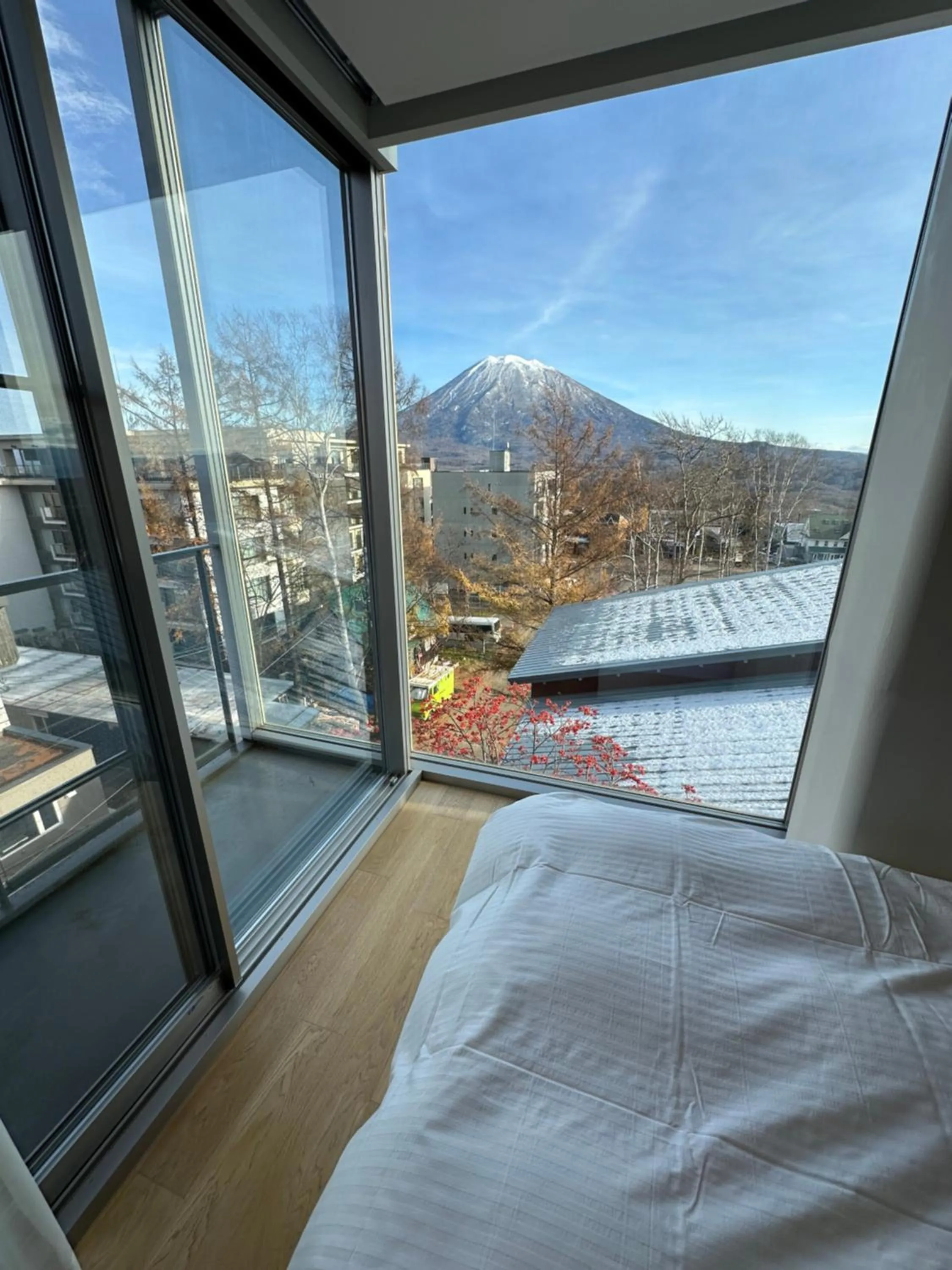 View (from property/room) in SuiShou