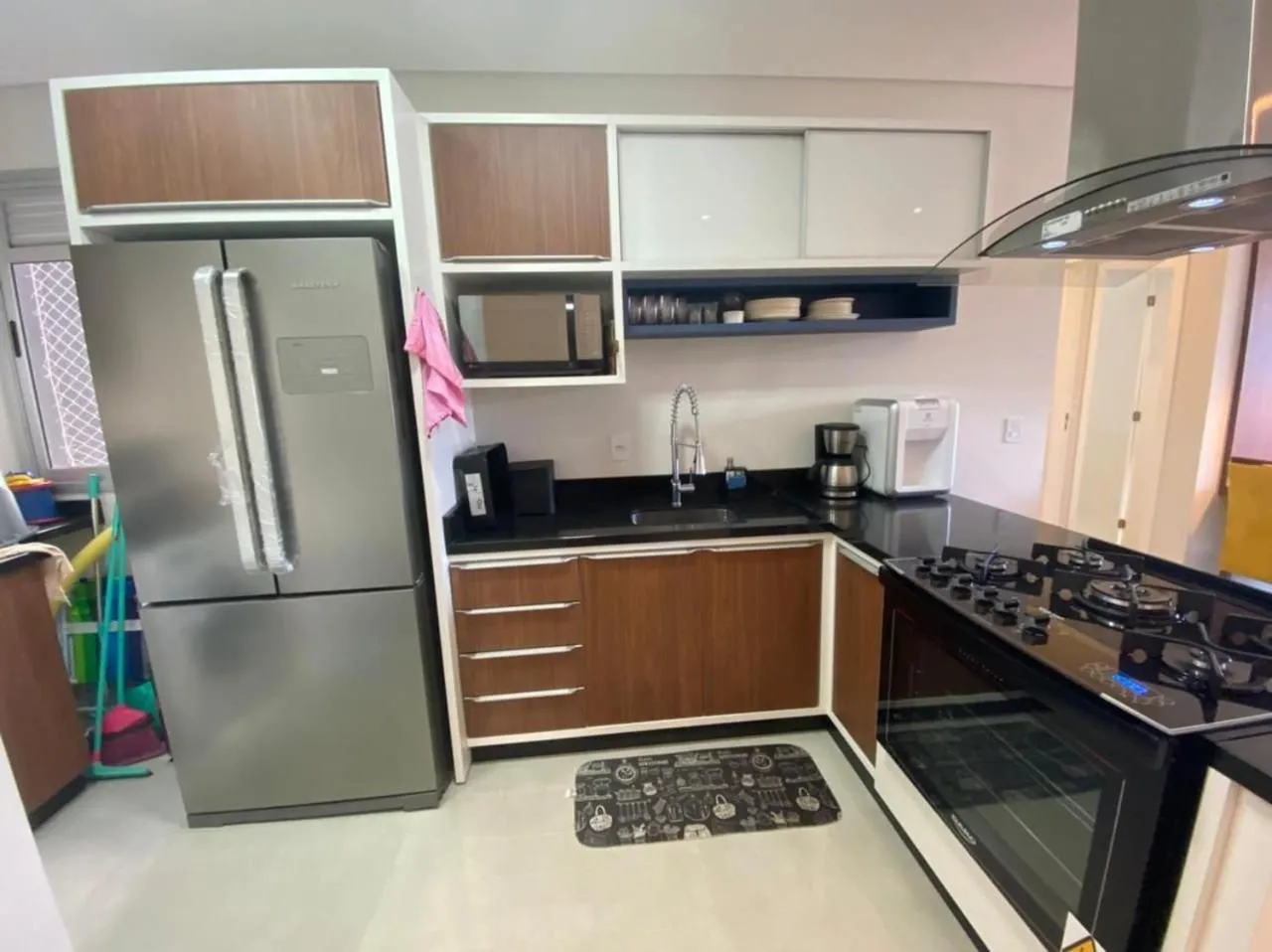 Cód 66 - Excelente apartamento á 350 do mar