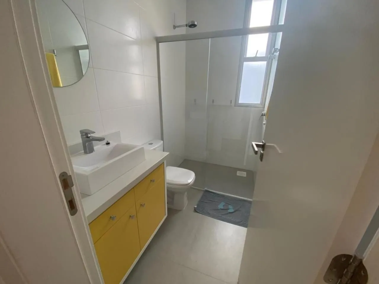 Cód 66 - Excelente apartamento á 350 do mar