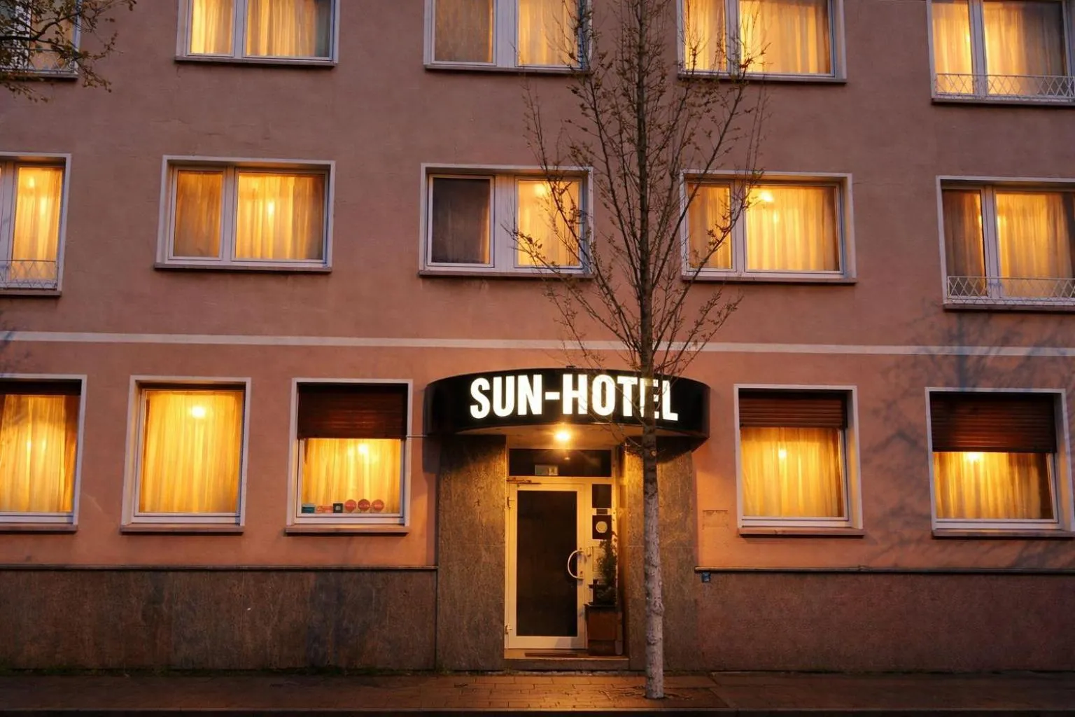 Property building in Sun Hotel