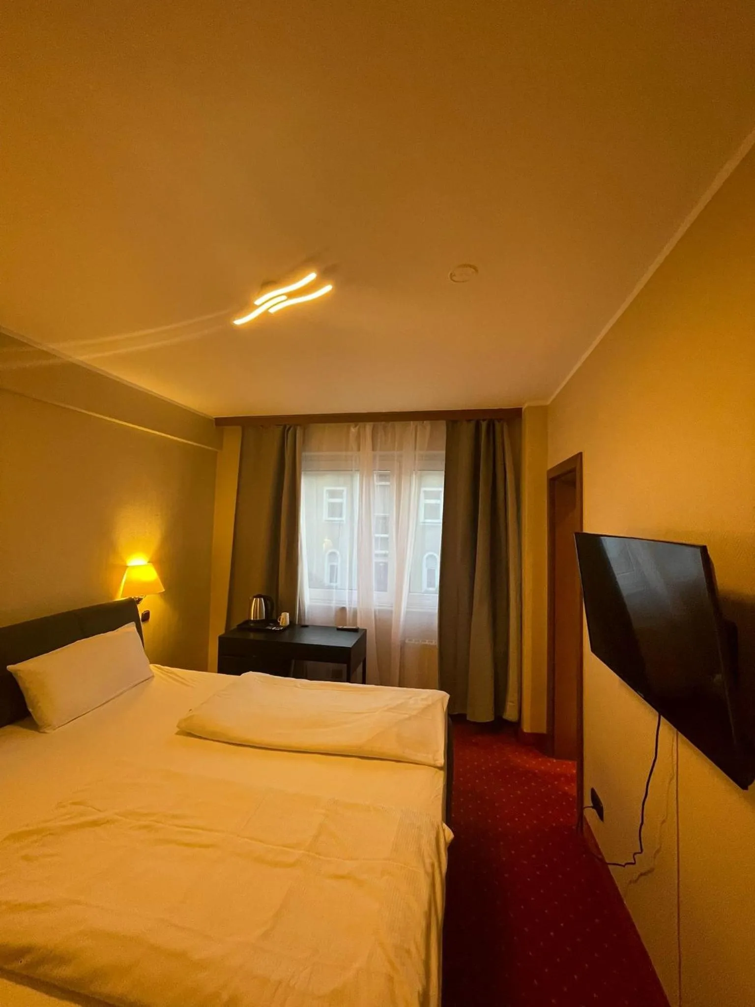Bed in Sun Hotel