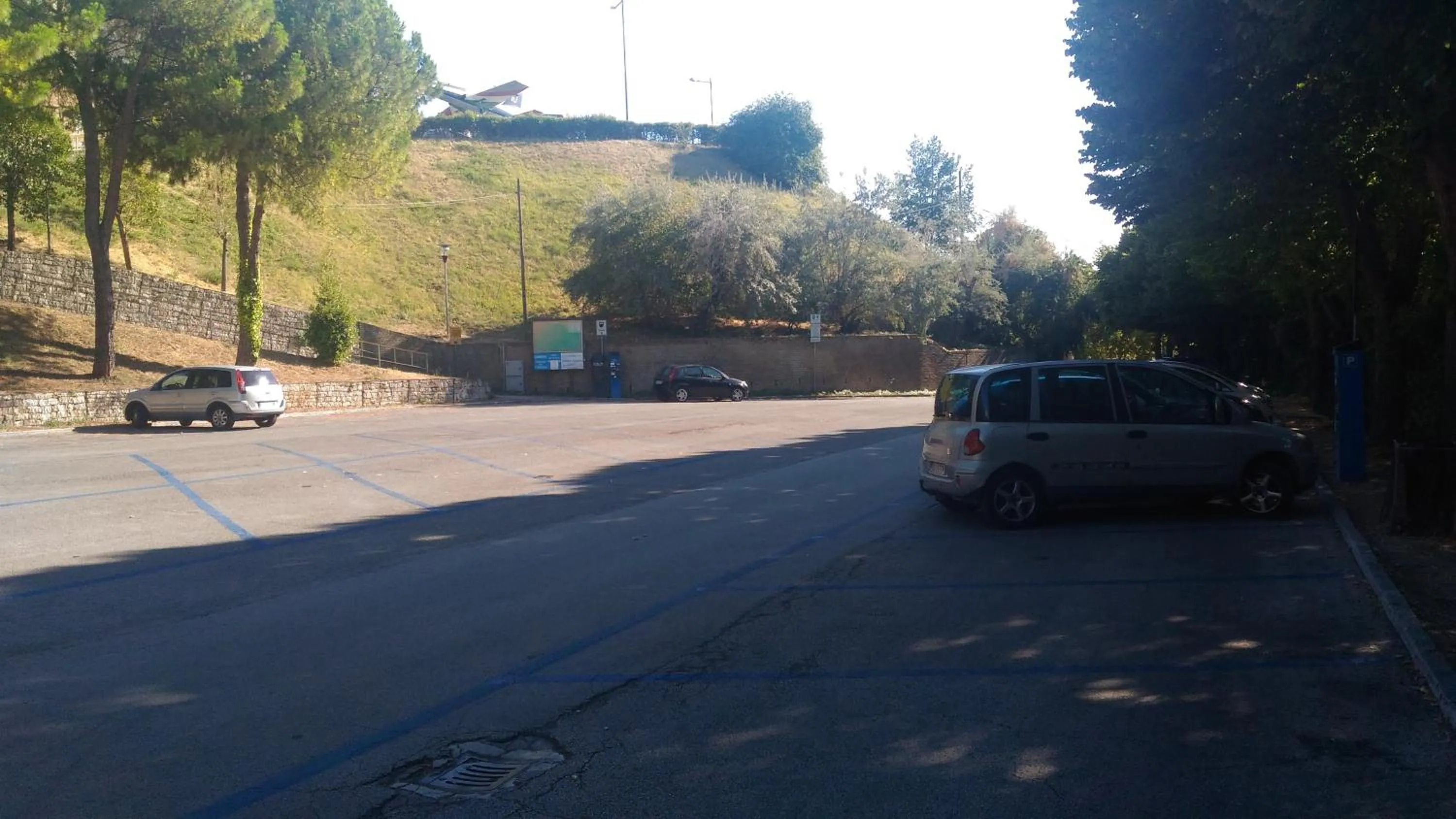 Parking in Pensione Delfino Azzurro