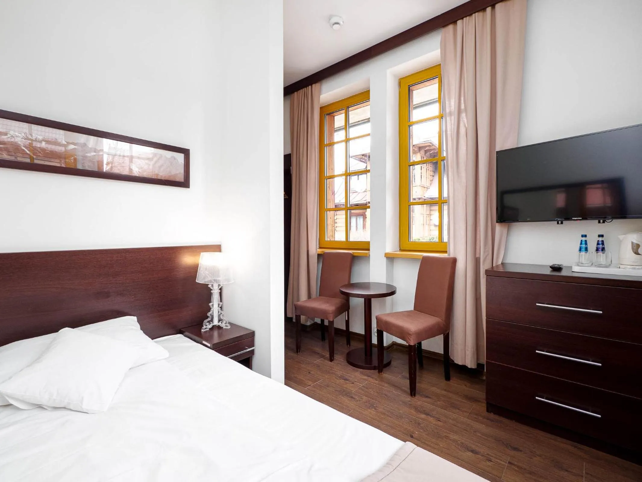 Bed in Willa Sienkiewiczówka