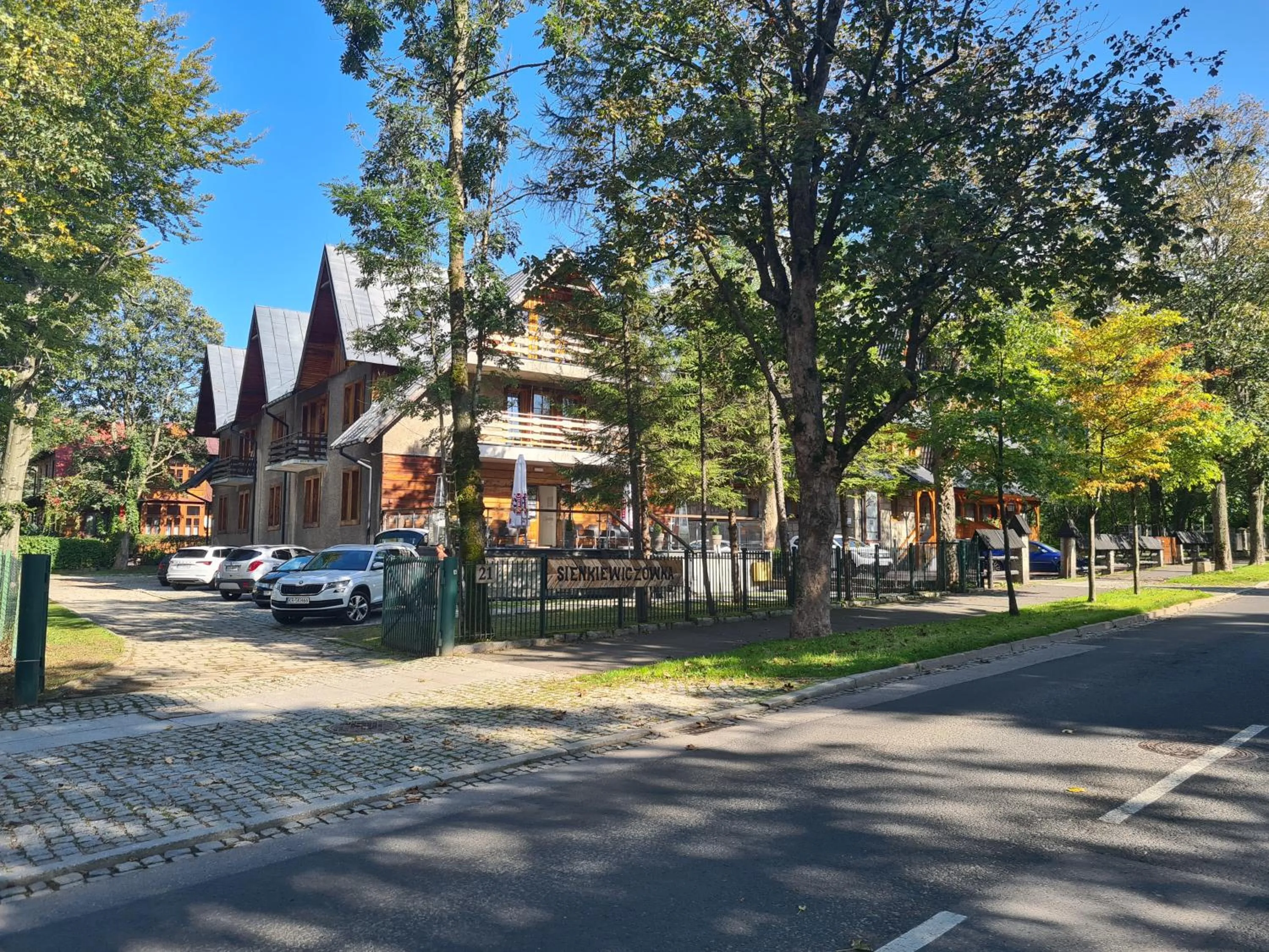 Property building in Willa Sienkiewiczówka