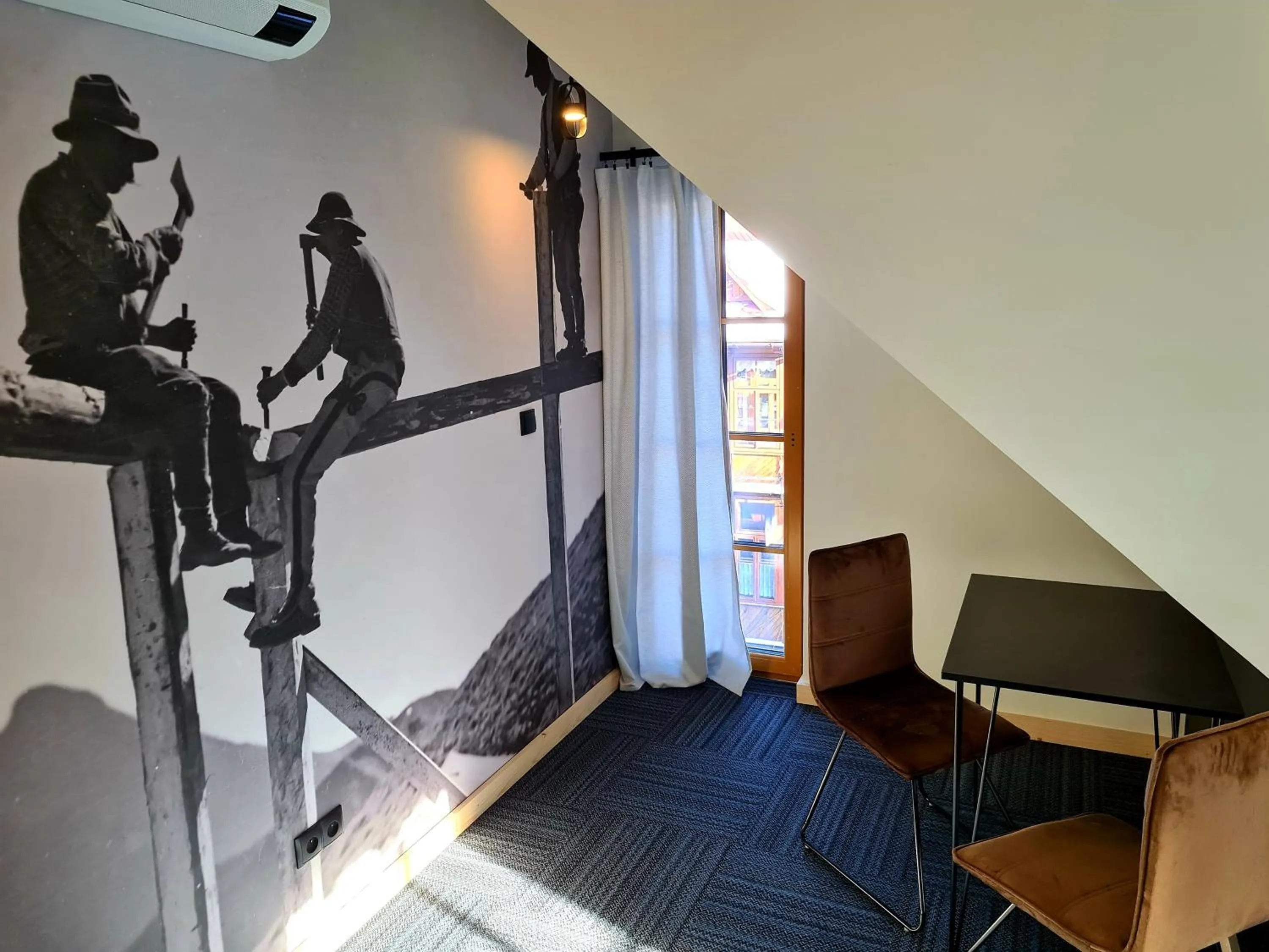 kitchen in Willa Sienkiewiczówka