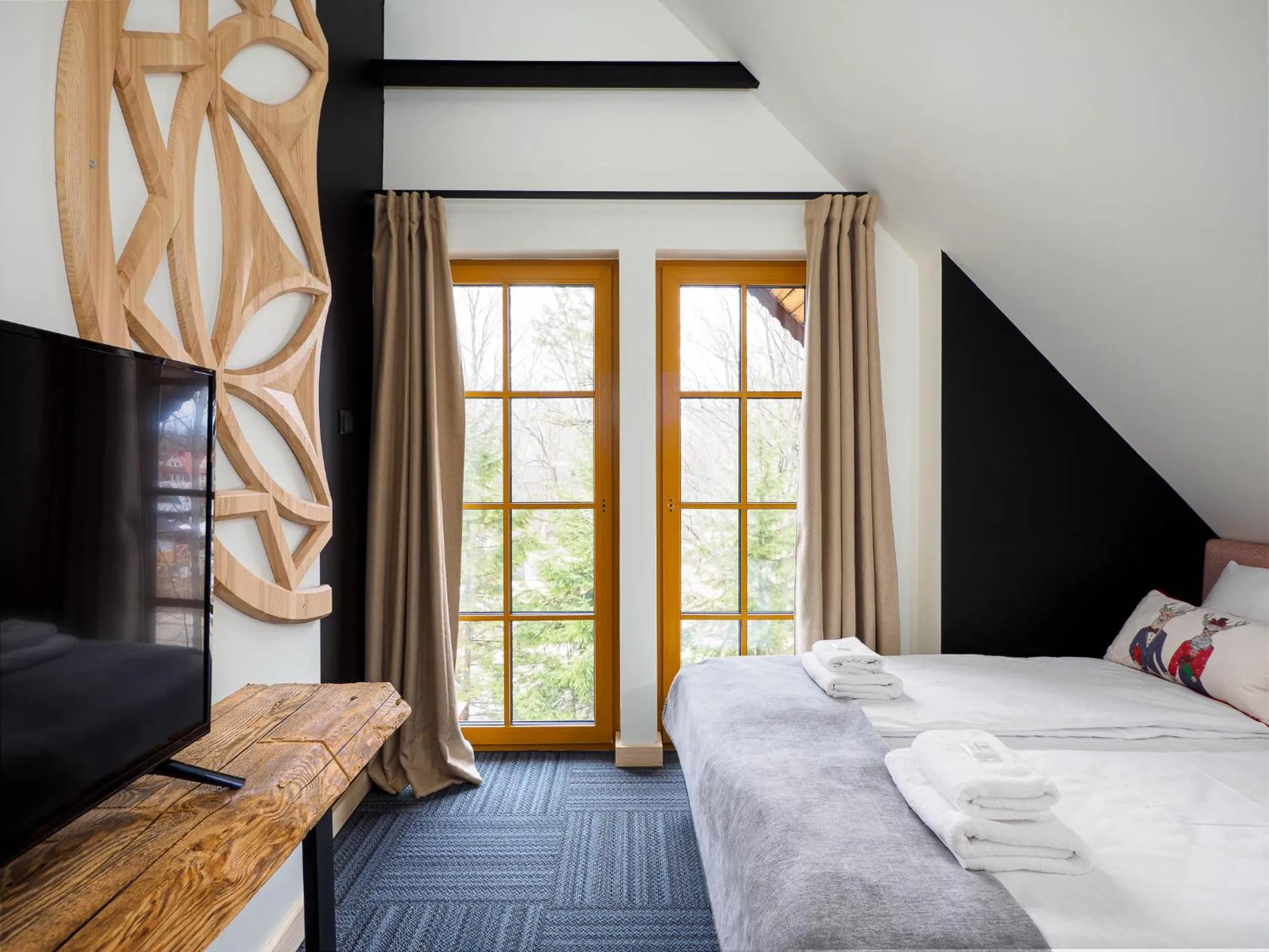 Bedroom, Bed in Willa Sienkiewiczówka