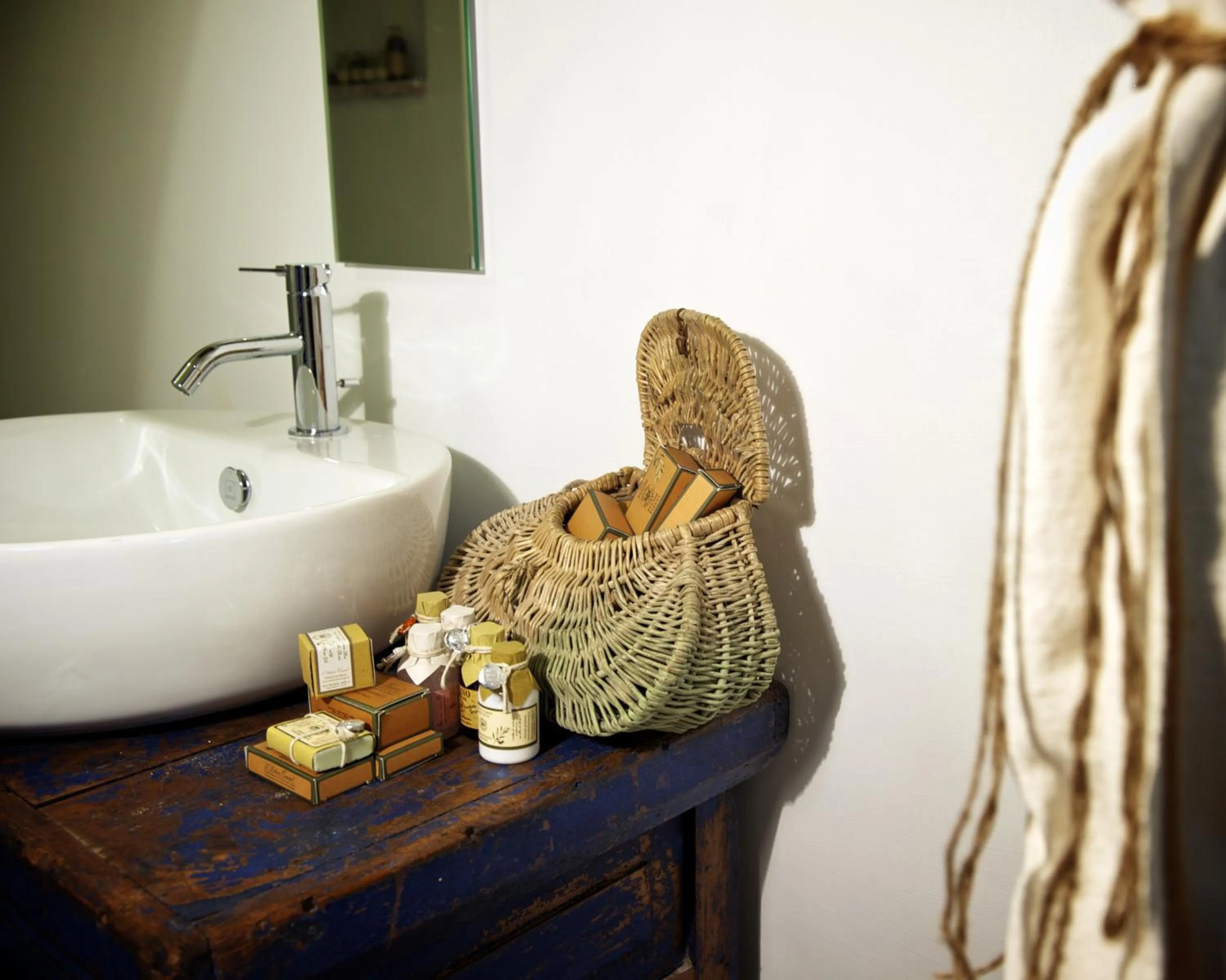 Bathroom in Torre della Botonta