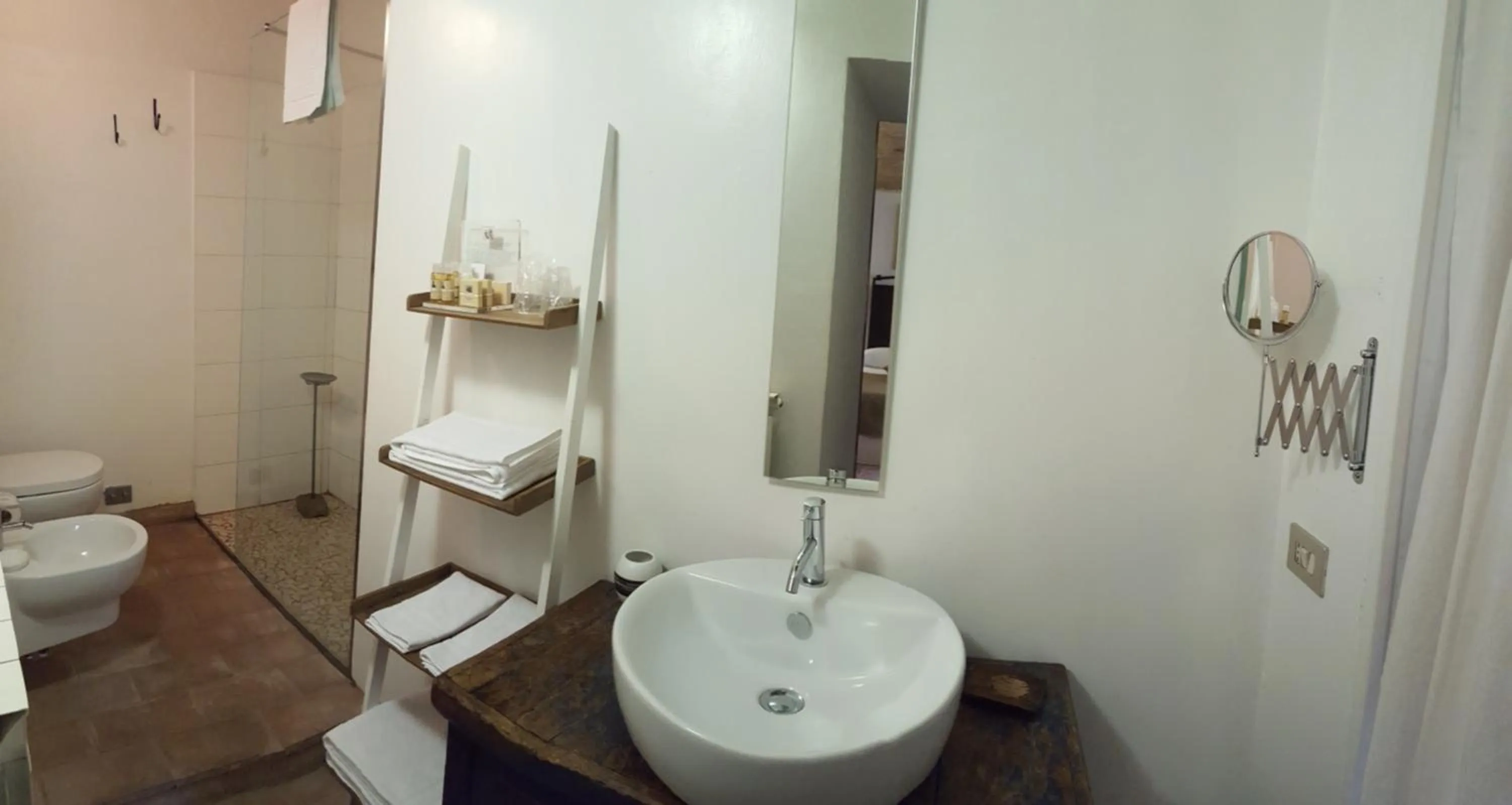 Bathroom in Torre della Botonta