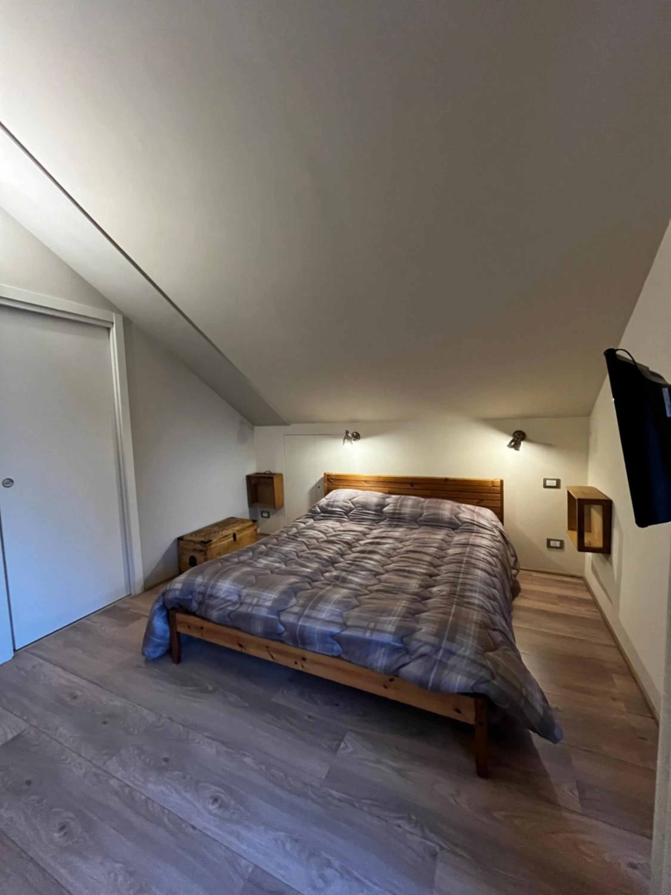 Bed in Admiramini B&B