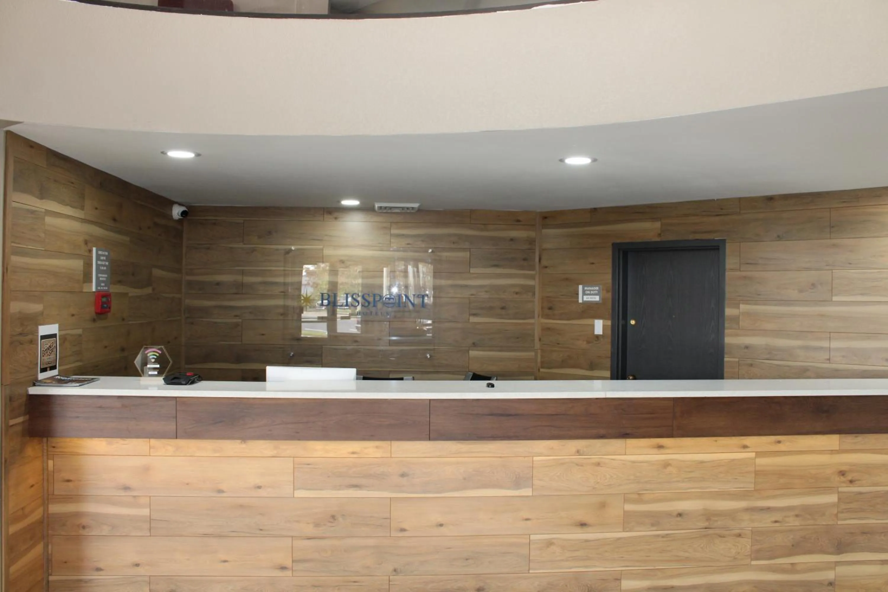 Lobby or reception in BlissPoint Inn, Kokomo