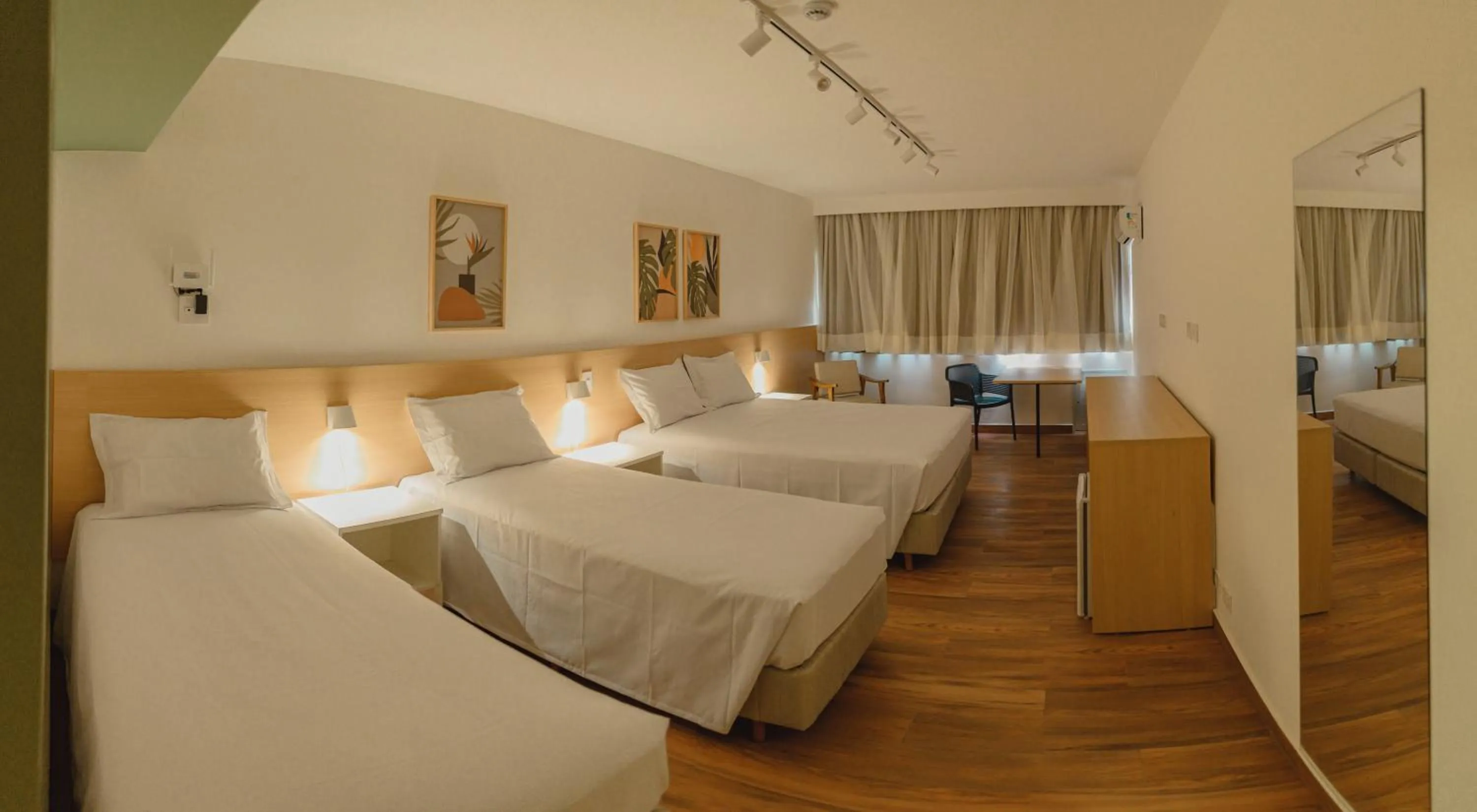 Photo of the whole room, Bed in Hotel Thermas da Mata - Cotia próximo ao Animália Park