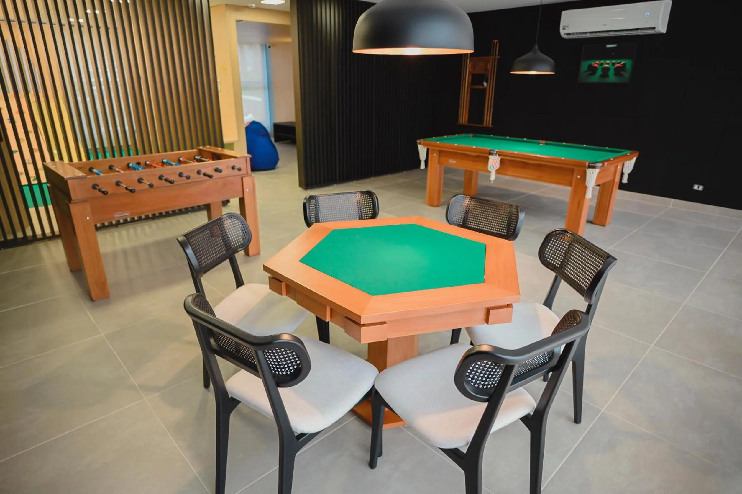Game Room in Hotel Thermas da Mata - Cotia próximo ao Animália Park