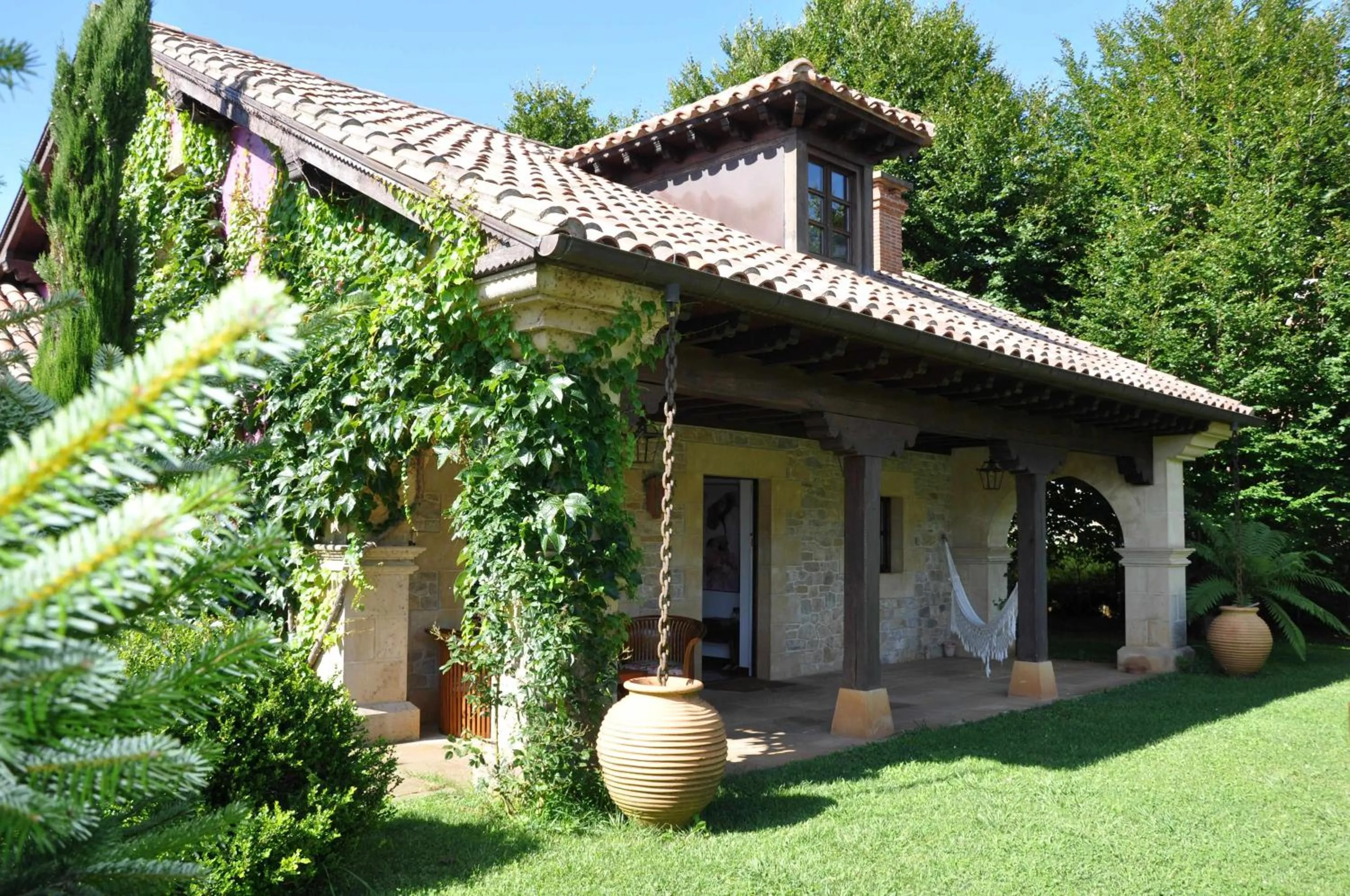 Facade/entrance in Apartamentos Arcadia