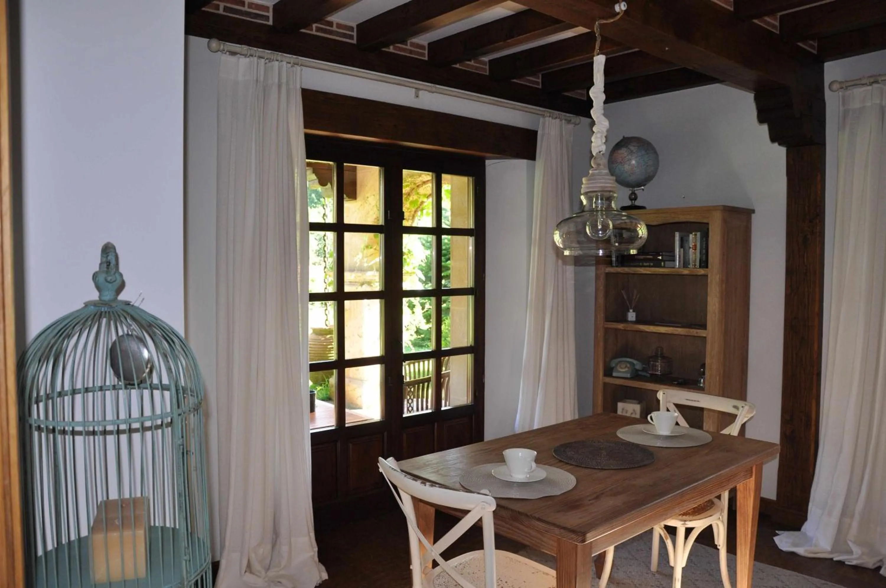 Communal lounge/ TV room in Apartamentos Arcadia