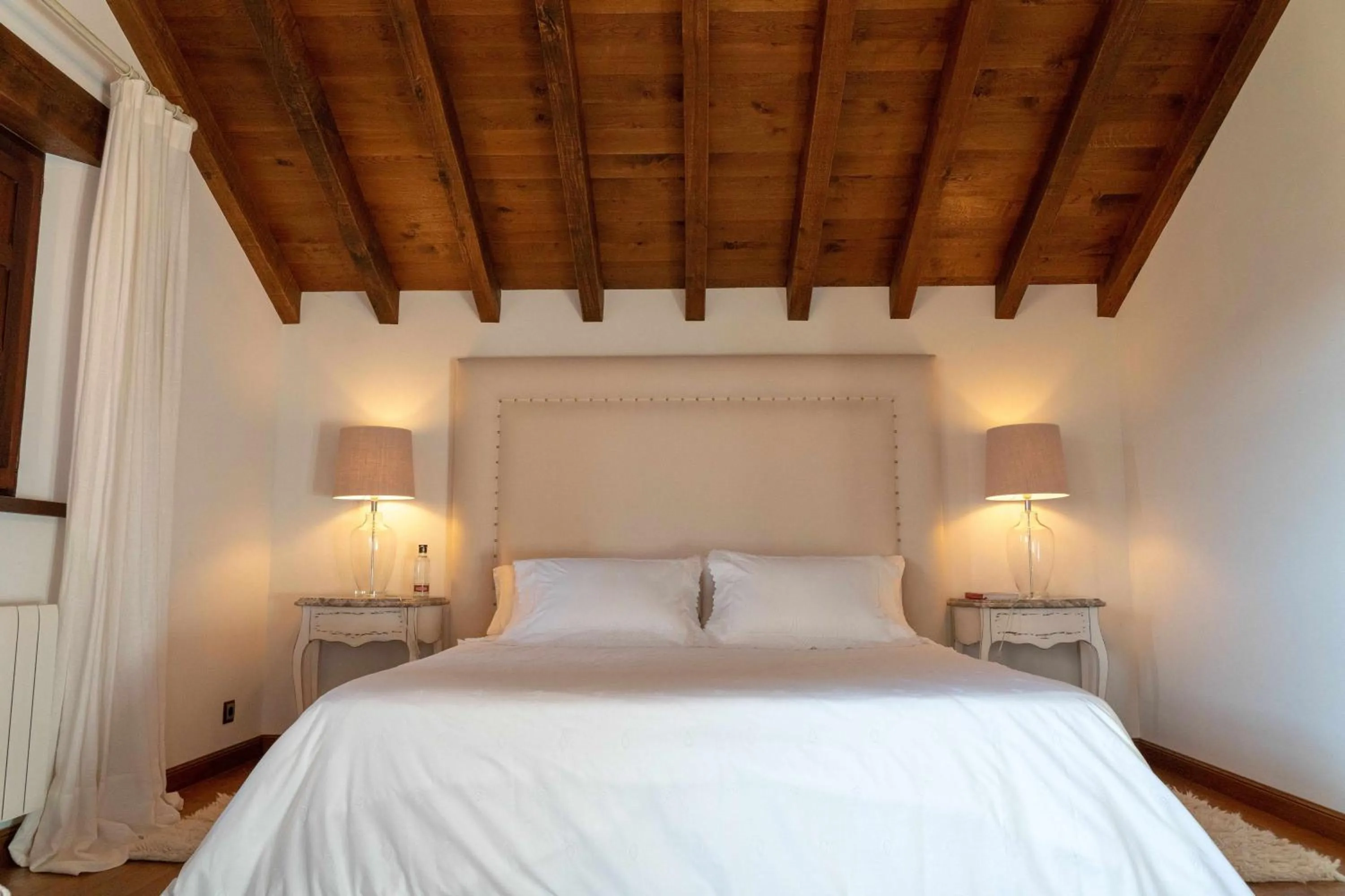 View (from property/room), Bed in Apartamentos Arcadia