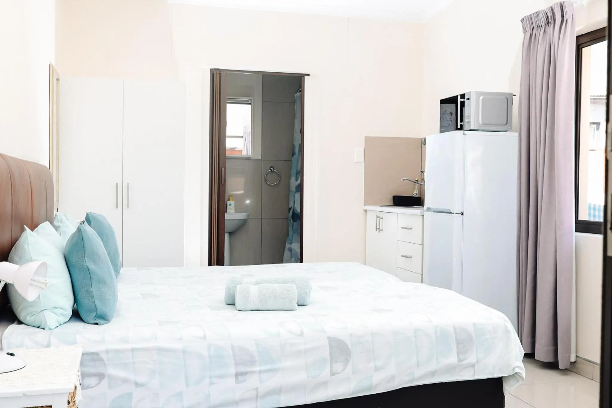 Bedroom, Bed in Emerald Bed&Breakfast