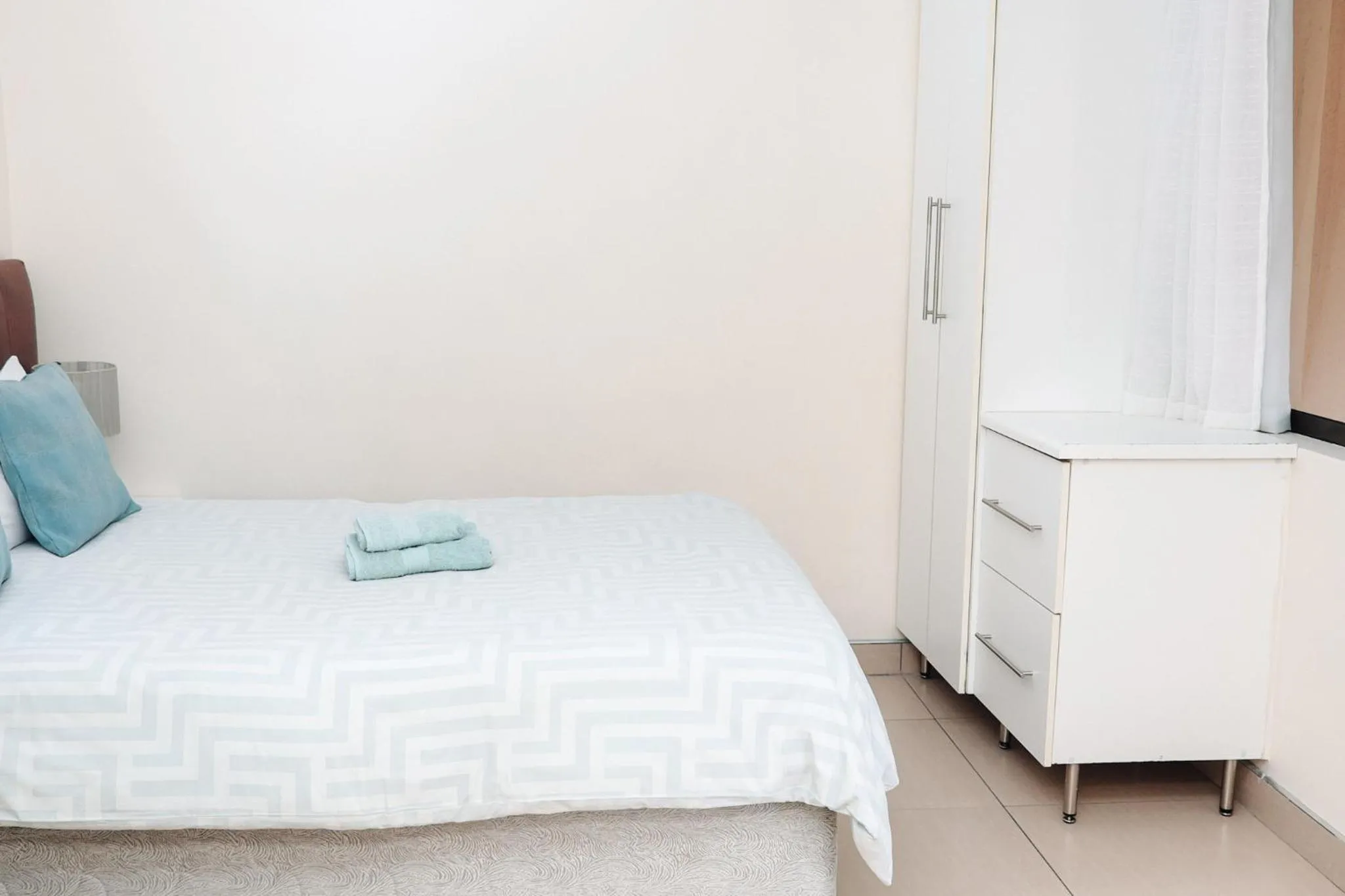 Bed in Emerald Bed&Breakfast