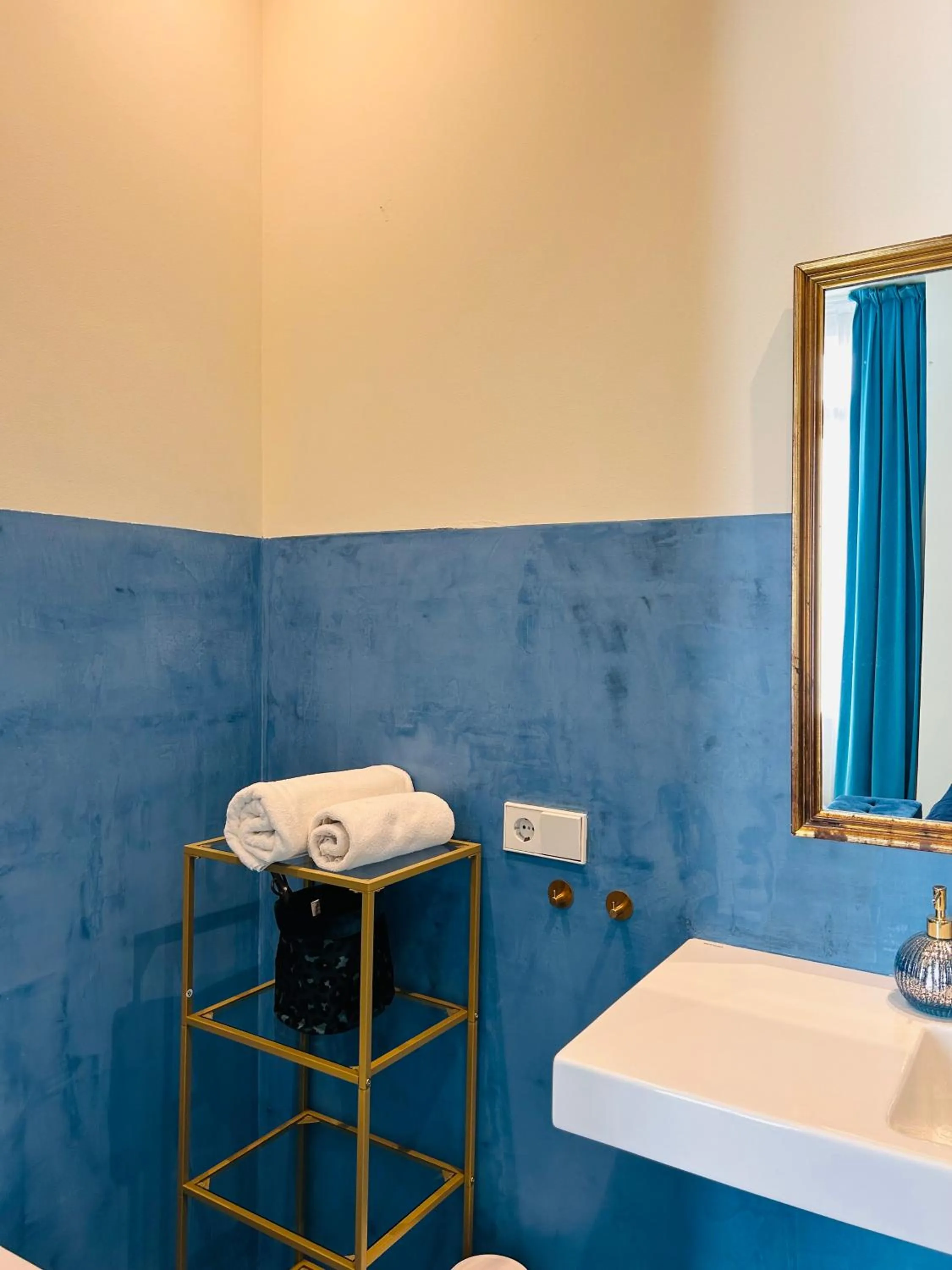 Bathroom in L'Esplai Valencia