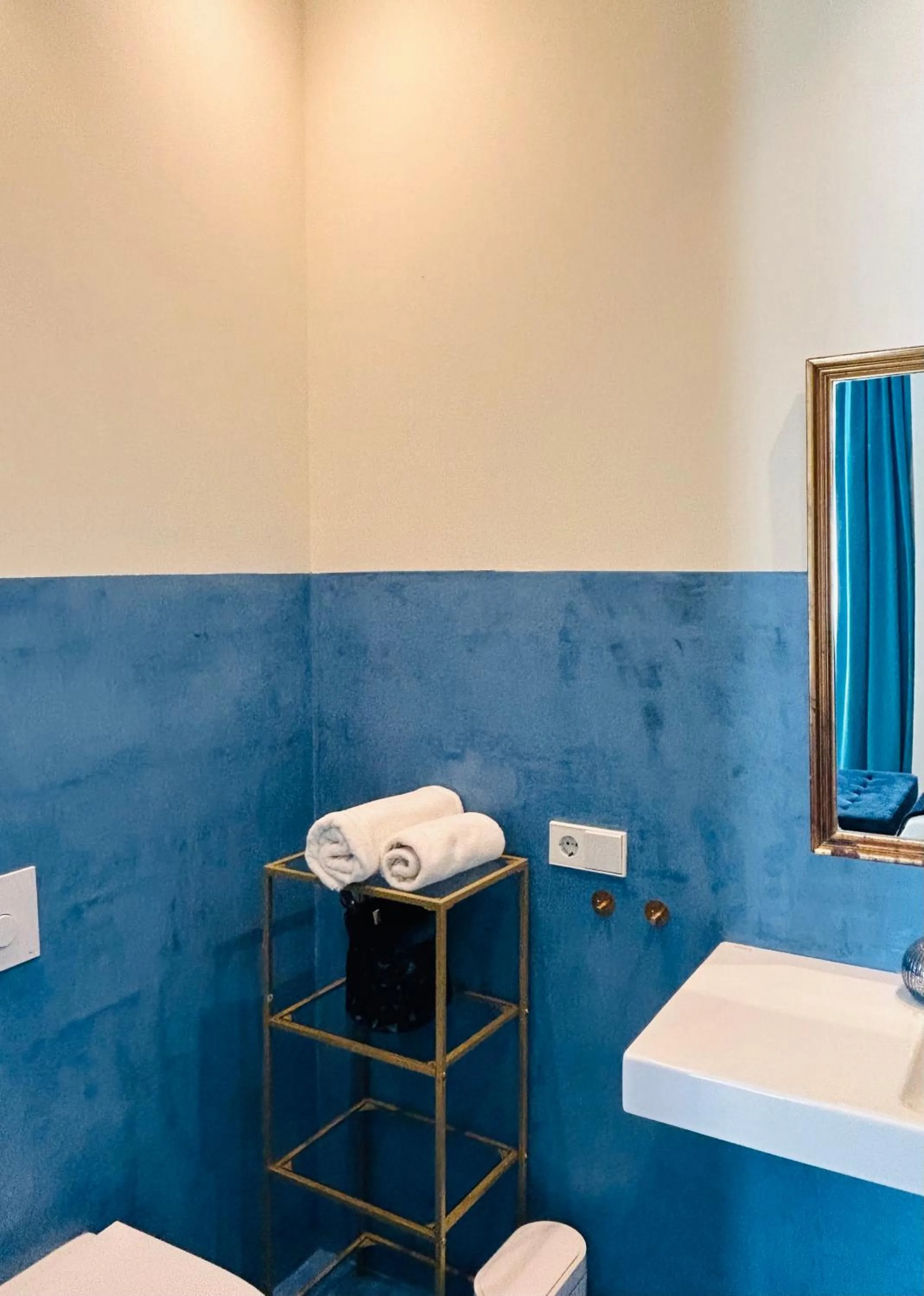 Bathroom in L'Esplai Valencia