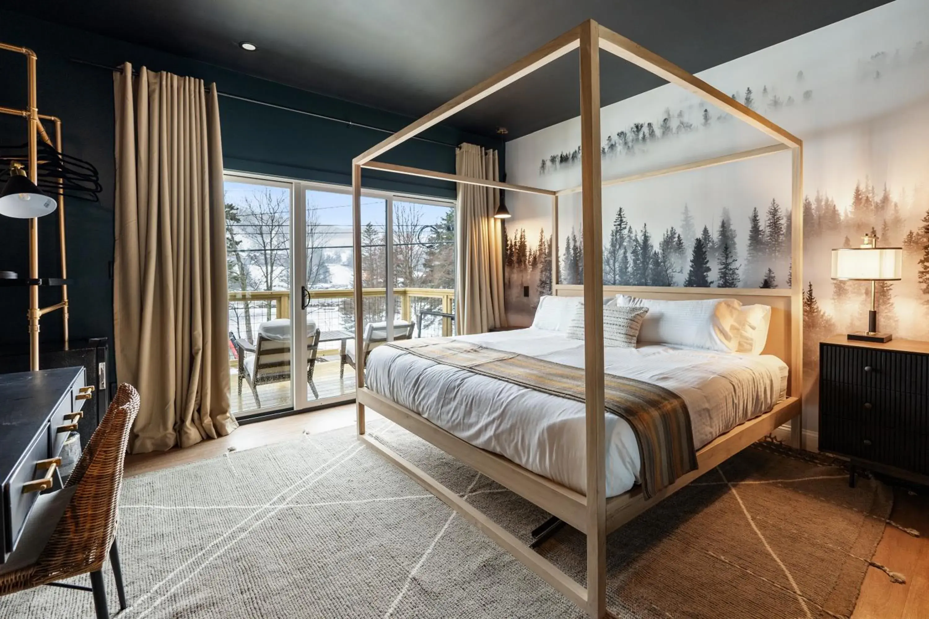 King Room with Balcony in Inn At Mount Snow King Room with Balcony in Inn At Mount Snow