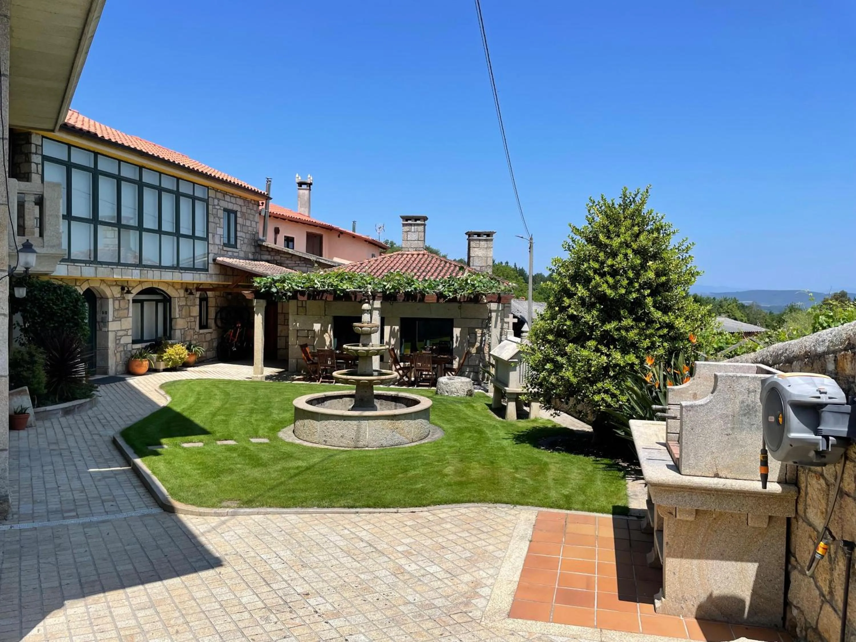 Patio in Apartamentos Río Sil