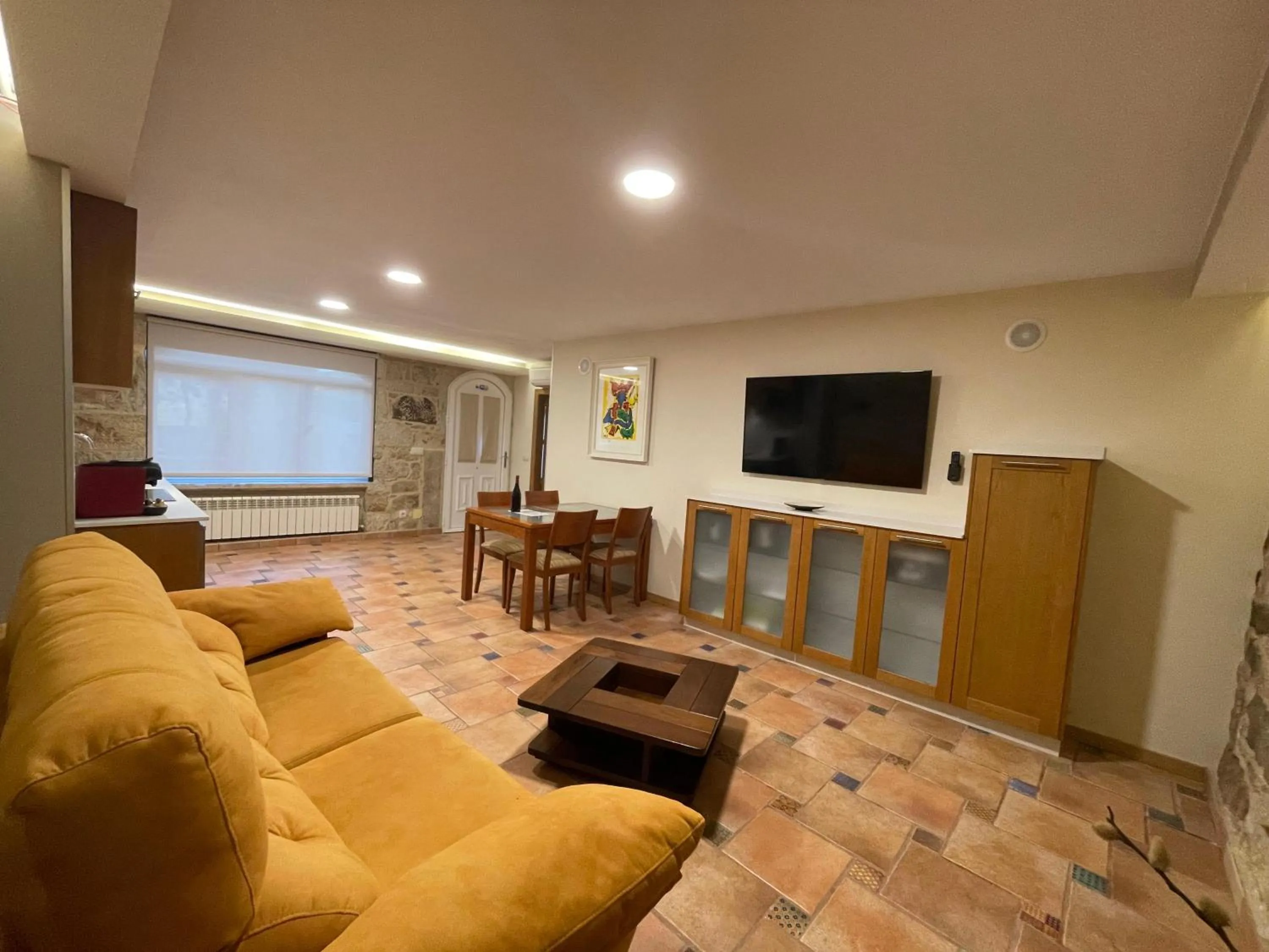 Living room in Apartamentos Río Sil