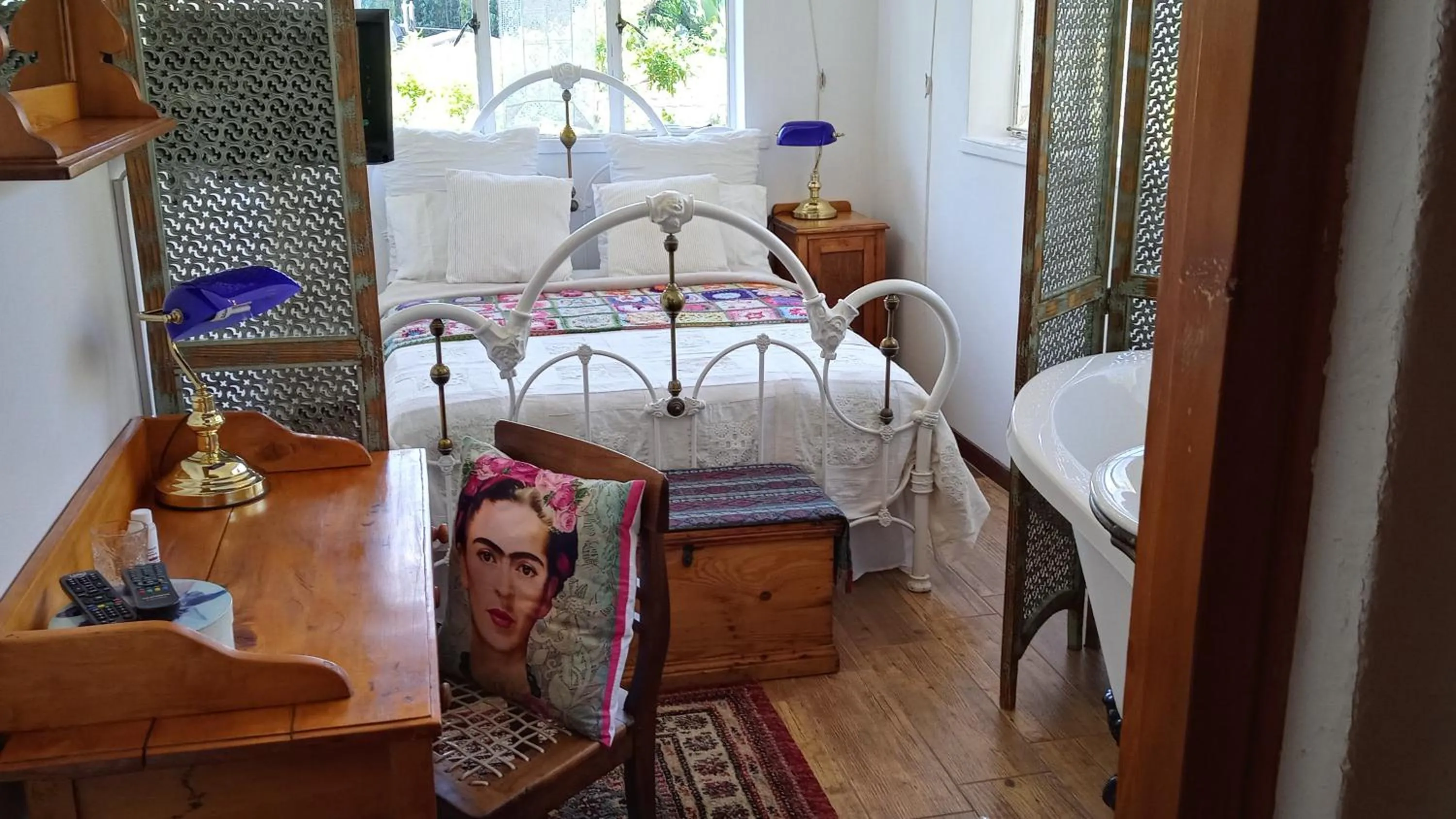 Bedroom, Bed in 29onTait Guest House