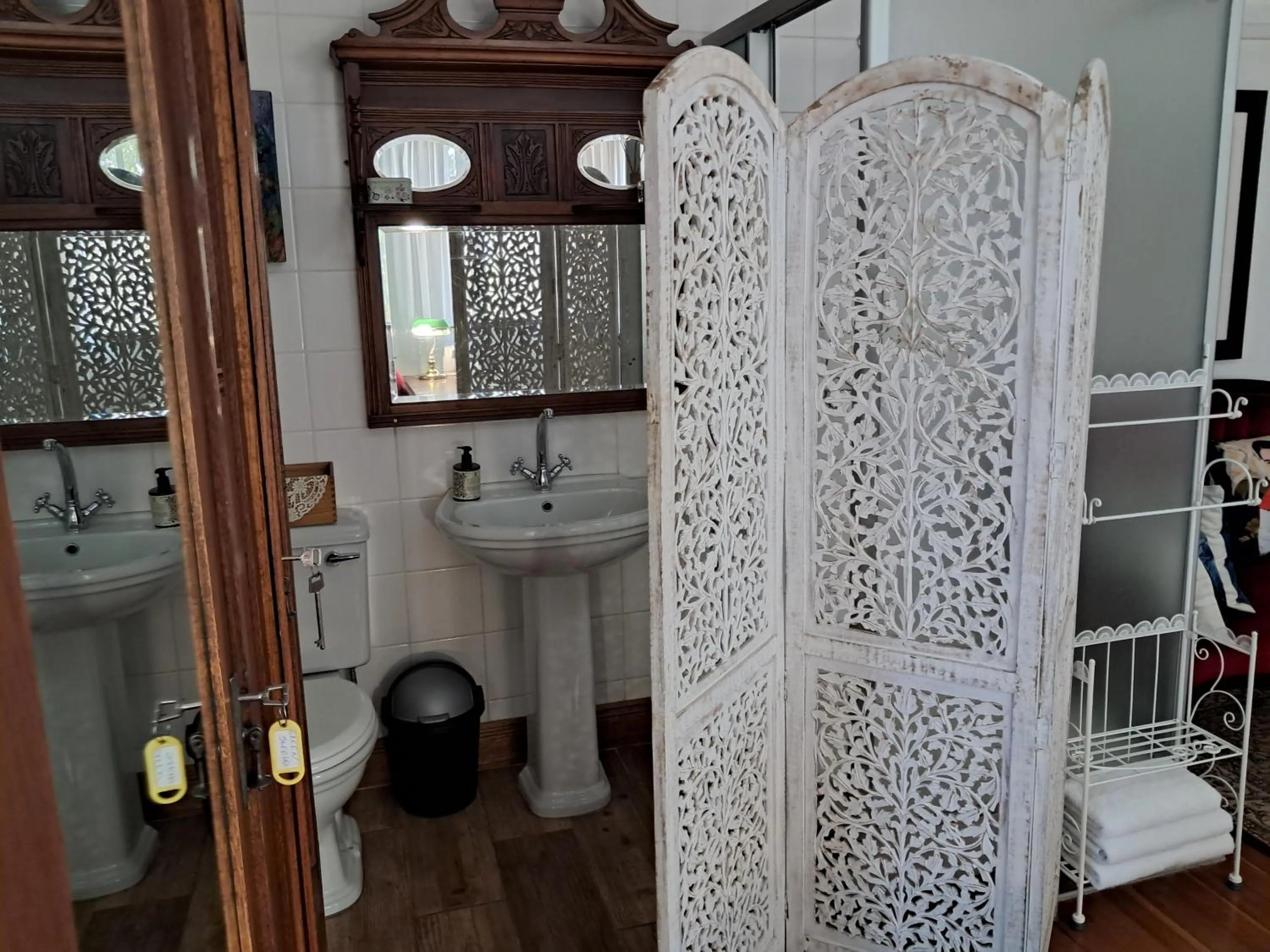 Bathroom in 29onTait Guest House