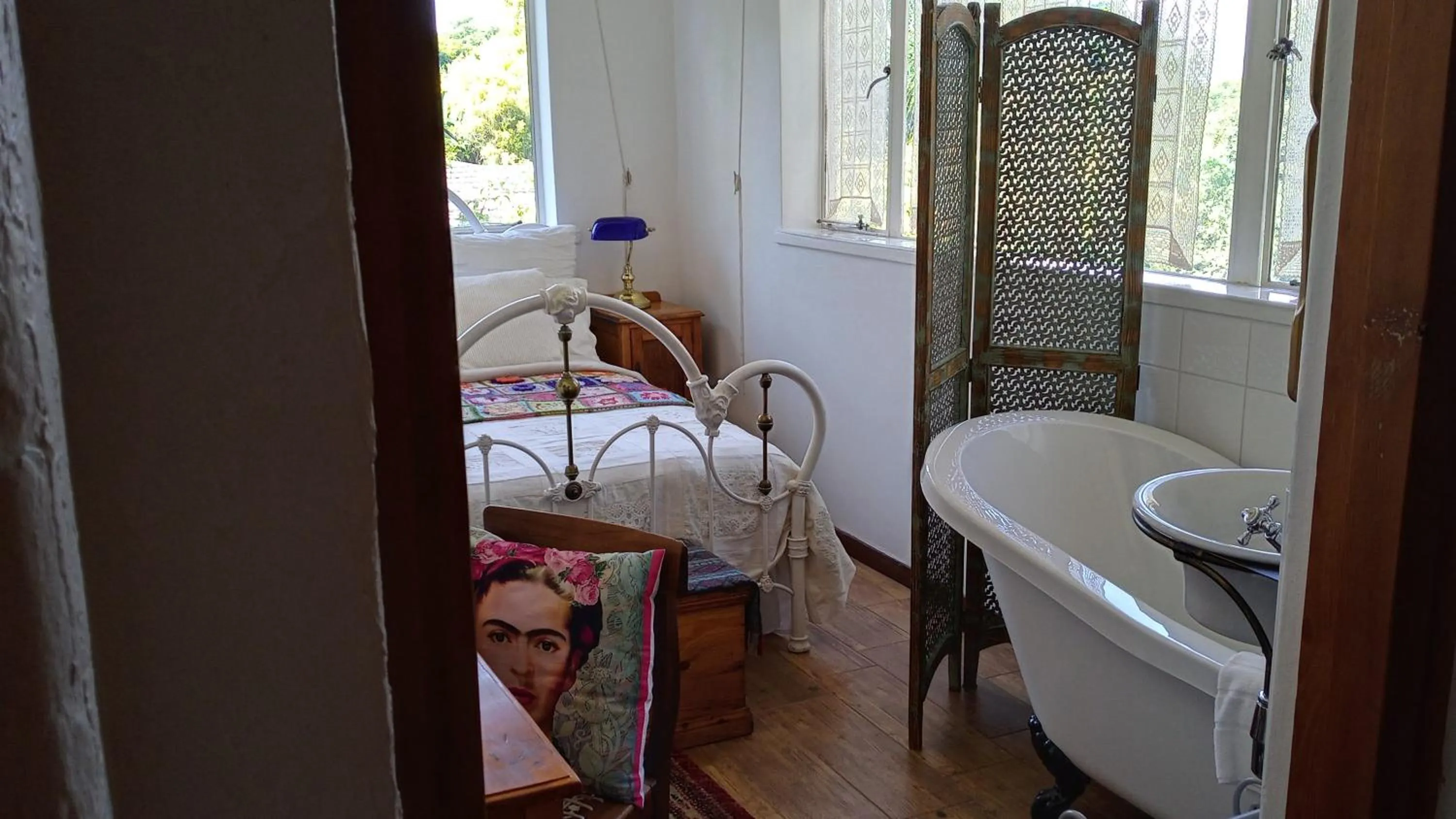 Bedroom, Bed in 29onTait Guest House