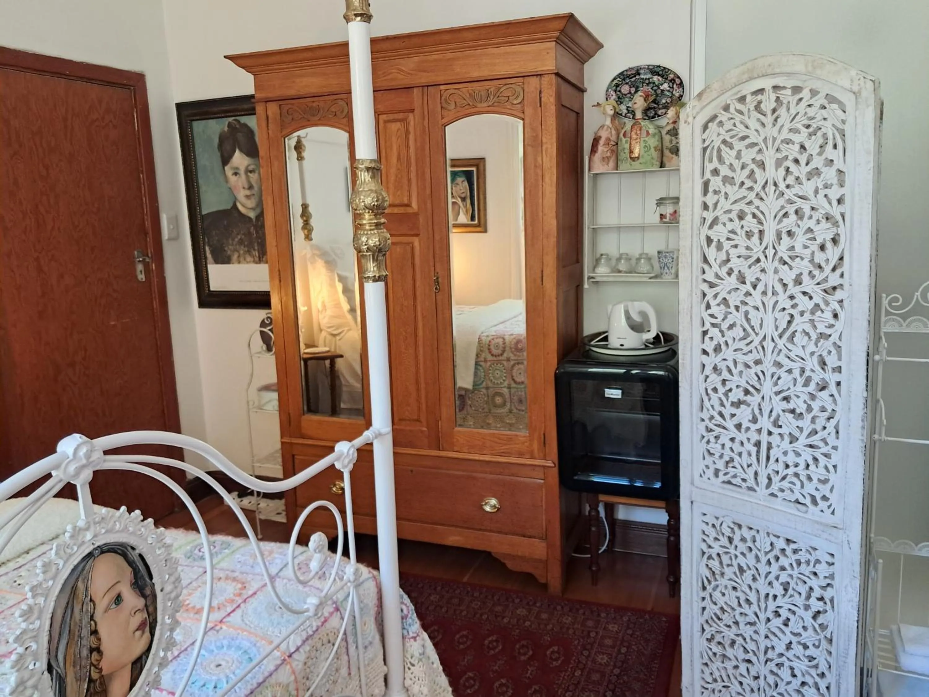 Coffee/tea facilities, Bed in 29onTait Guest House