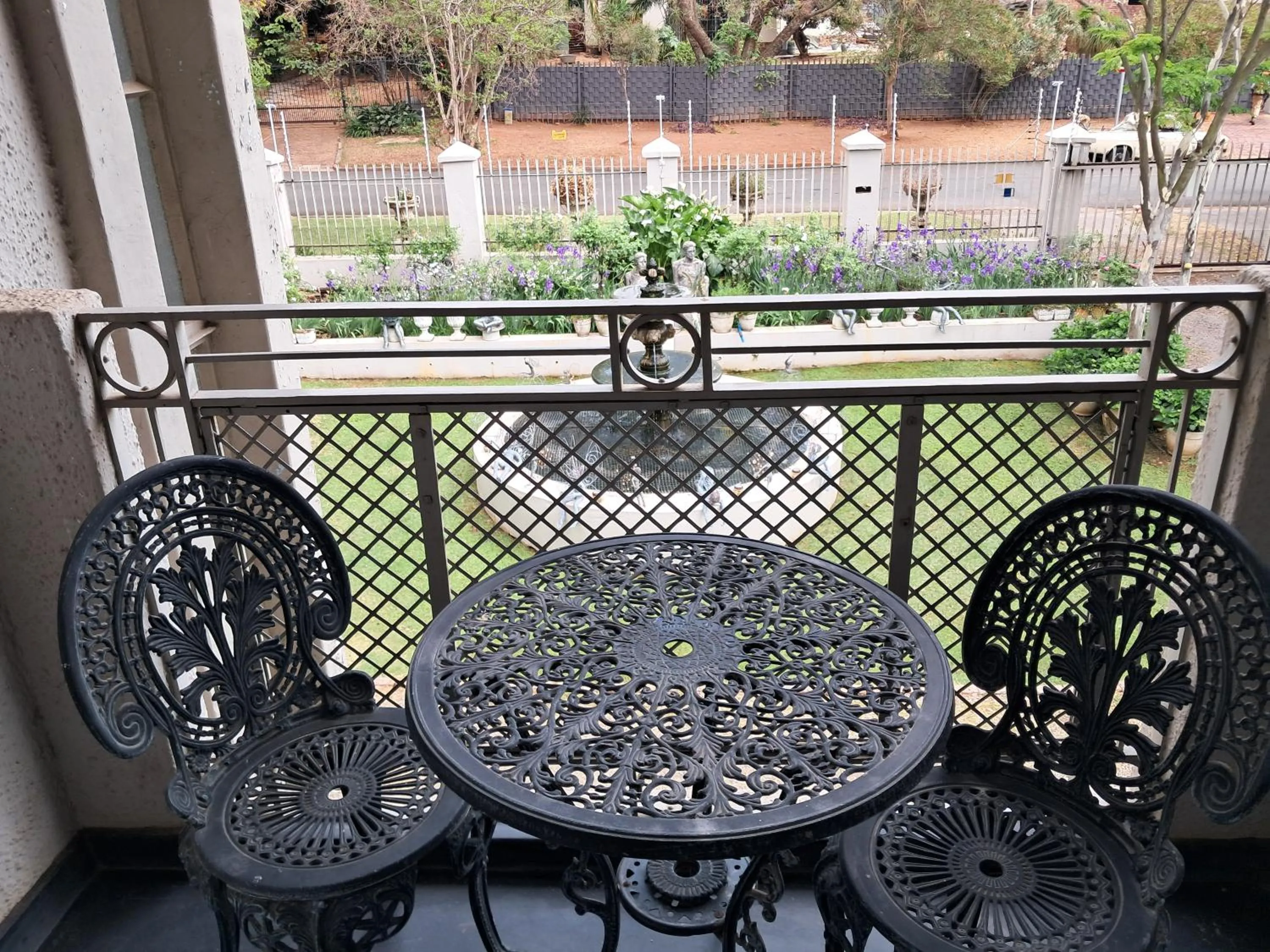 Balcony/Terrace in 29onTait Guest House