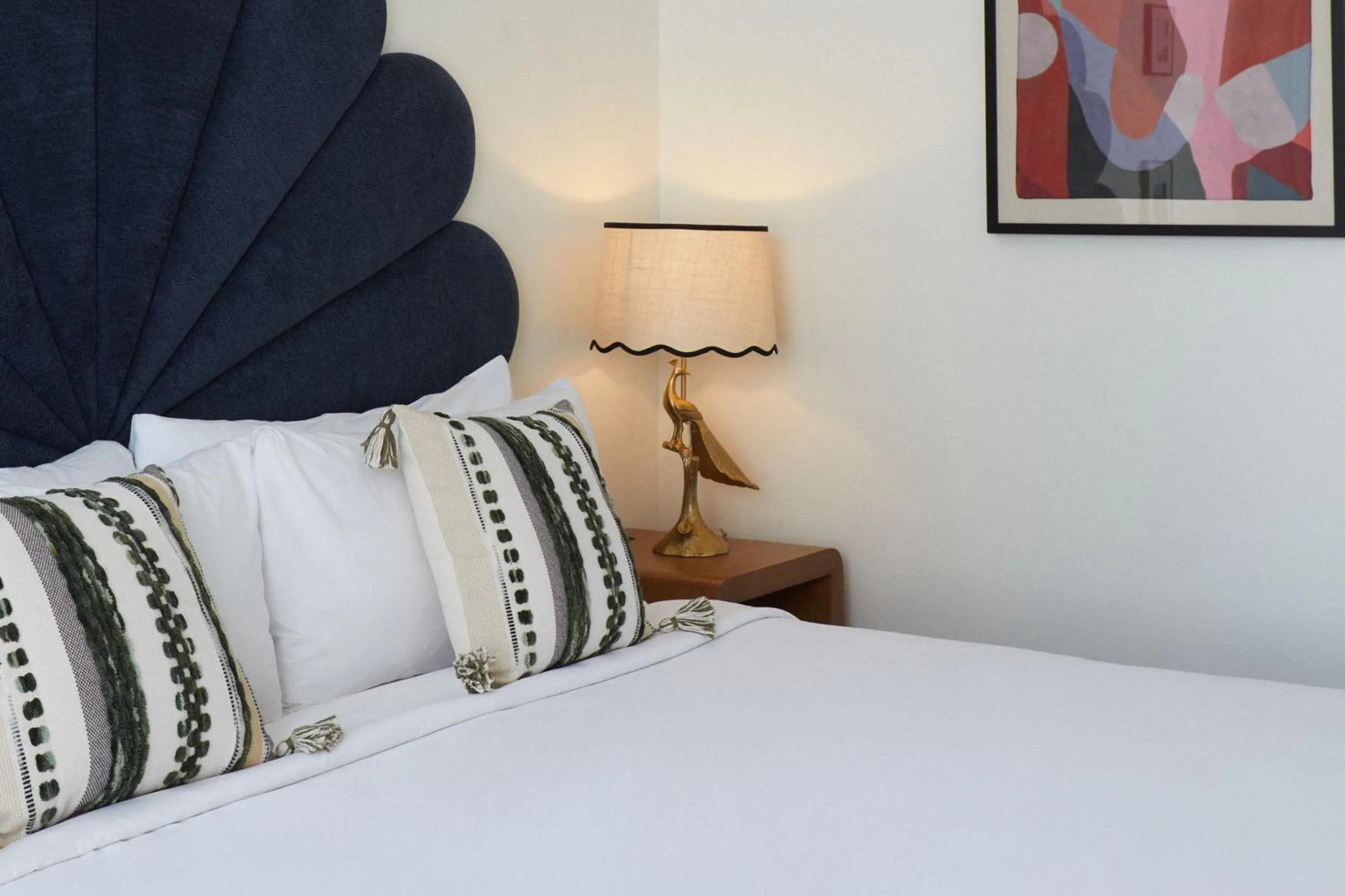 Bed in Granger Hotel San Diego, a Member of Design Hotels, part of Marriott Bonvoy