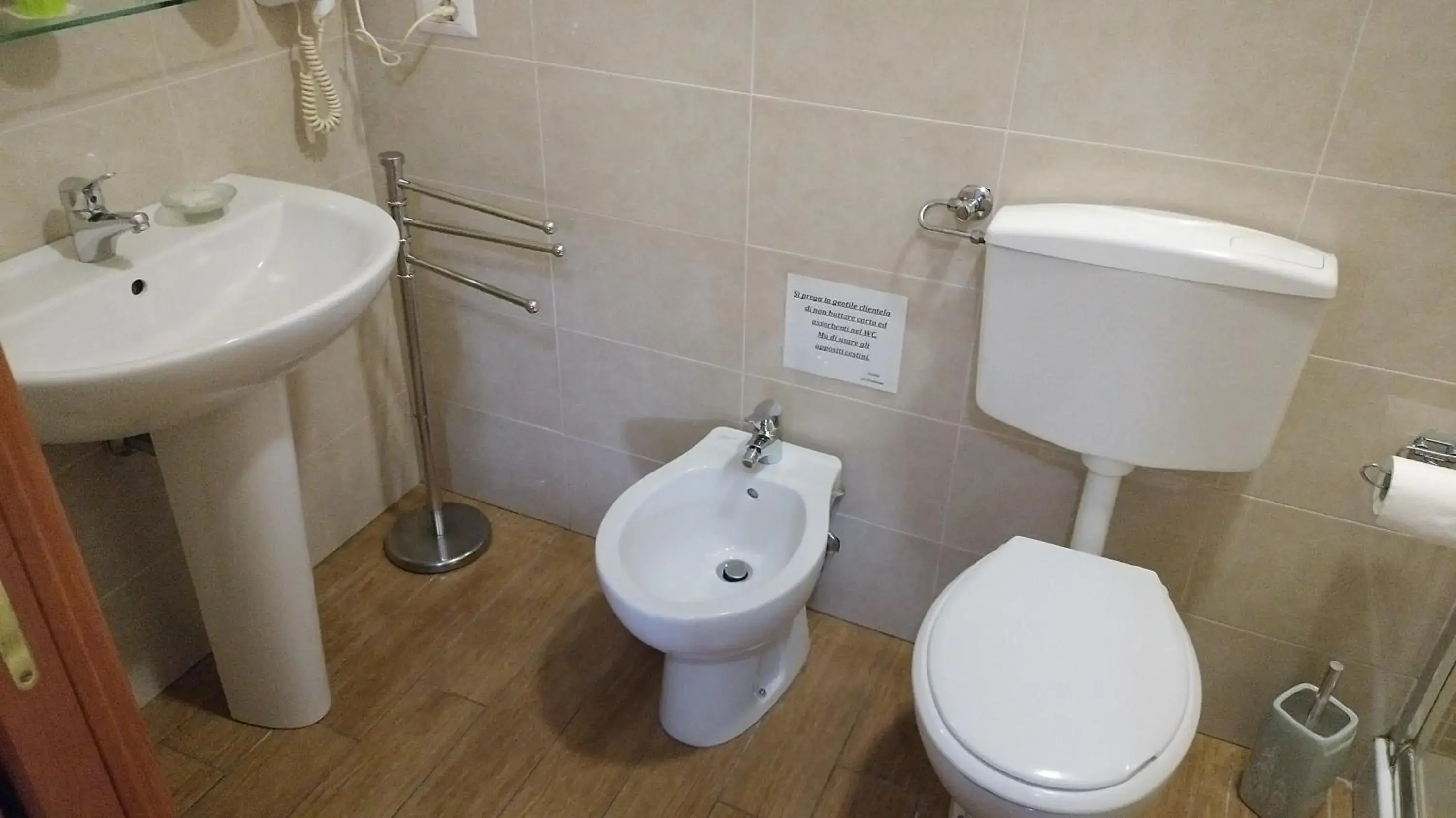 Double Room in B&B Max Double Room in B&B Max