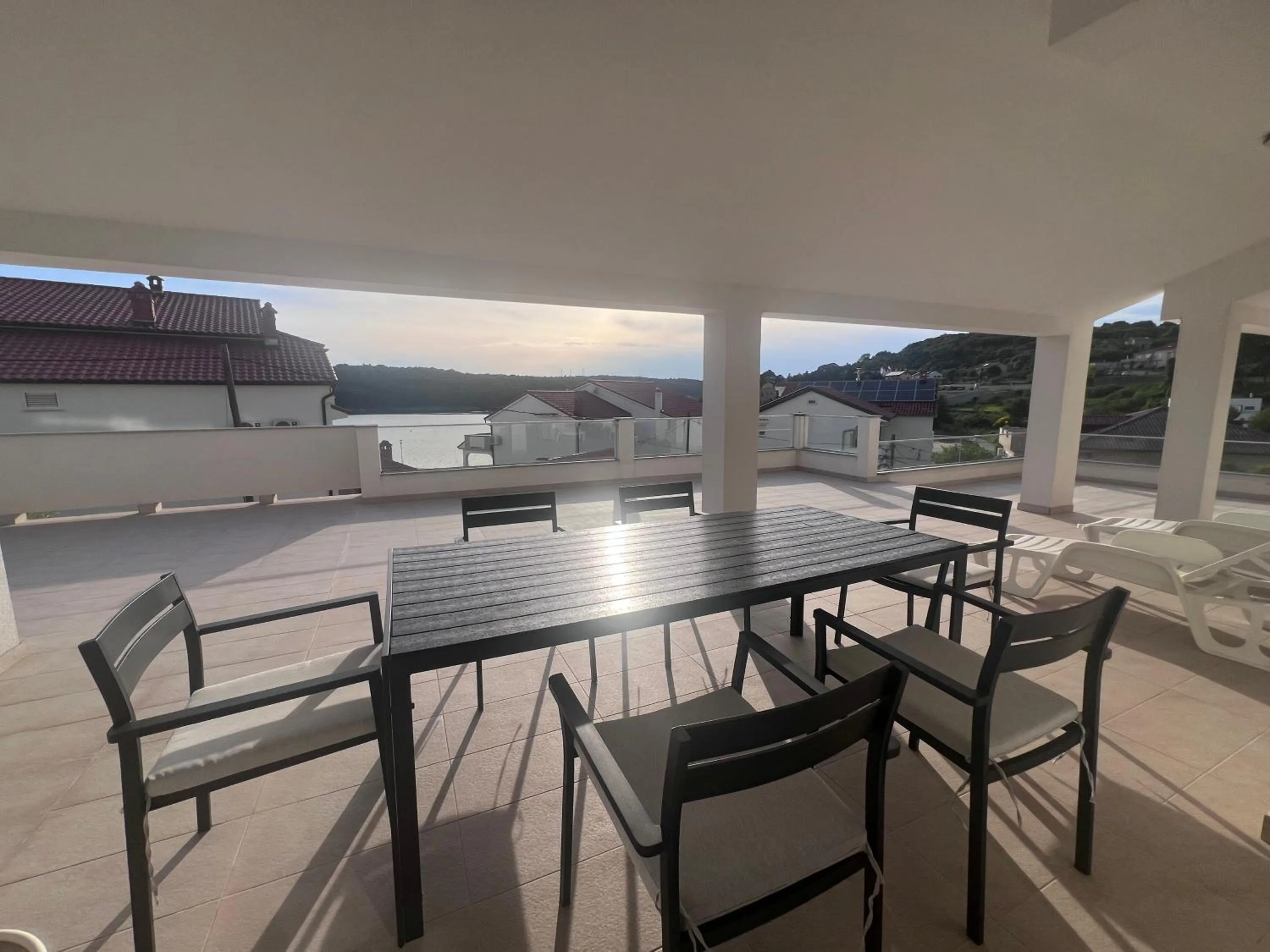 Day in Apartments Palit Rab