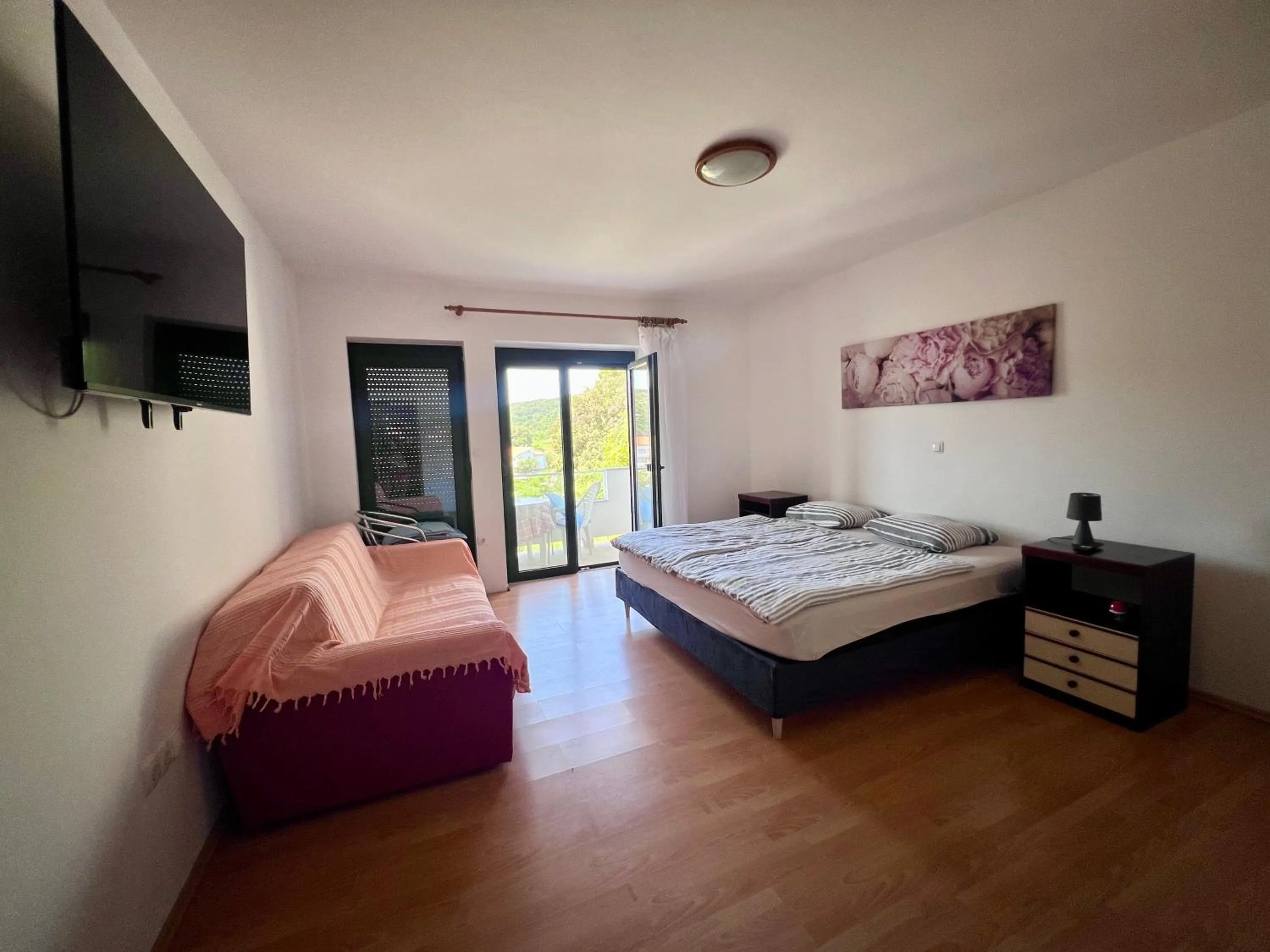 Bed in Apartments Palit Rab