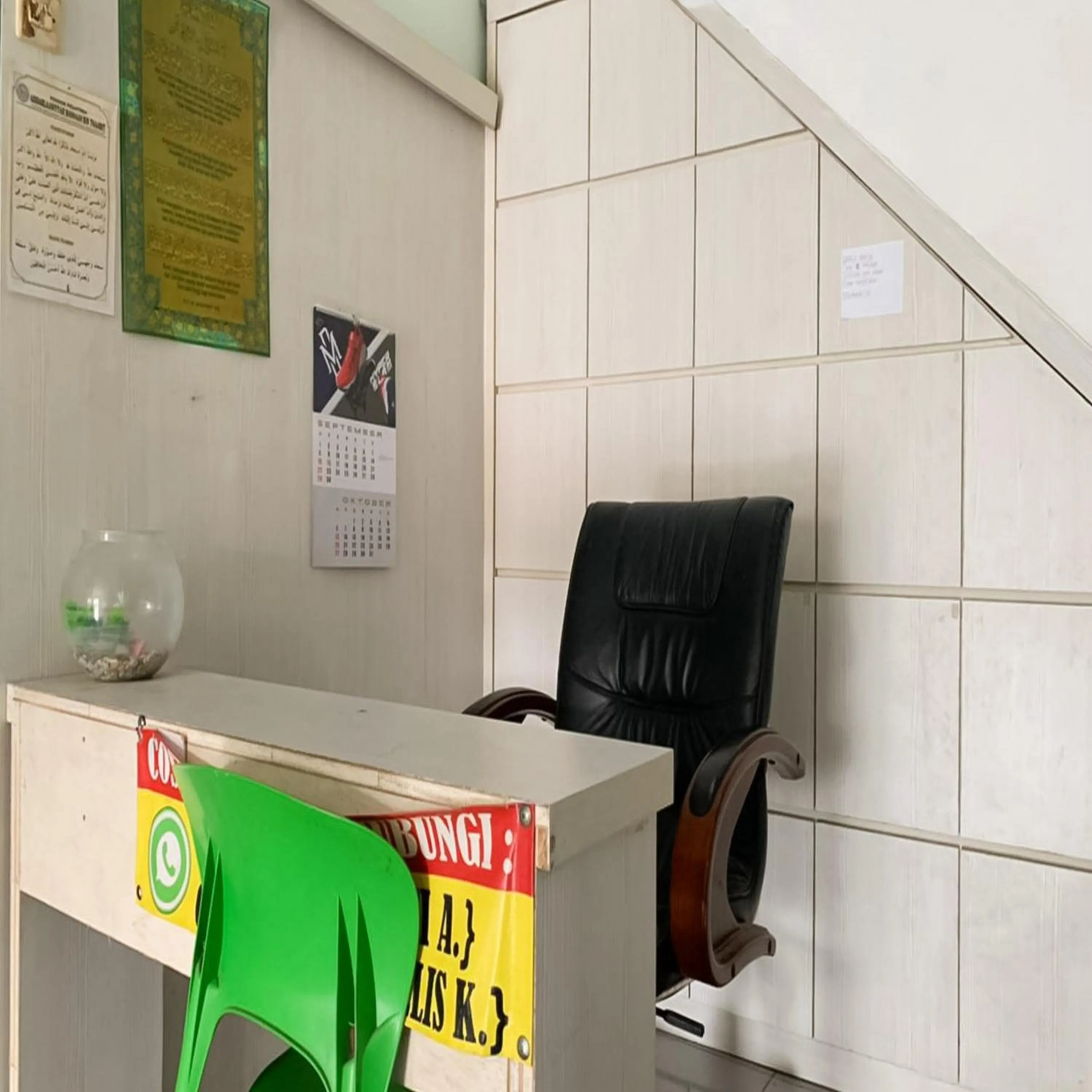 Lobby or reception in Acintyya Homestay Syariah RedPartner