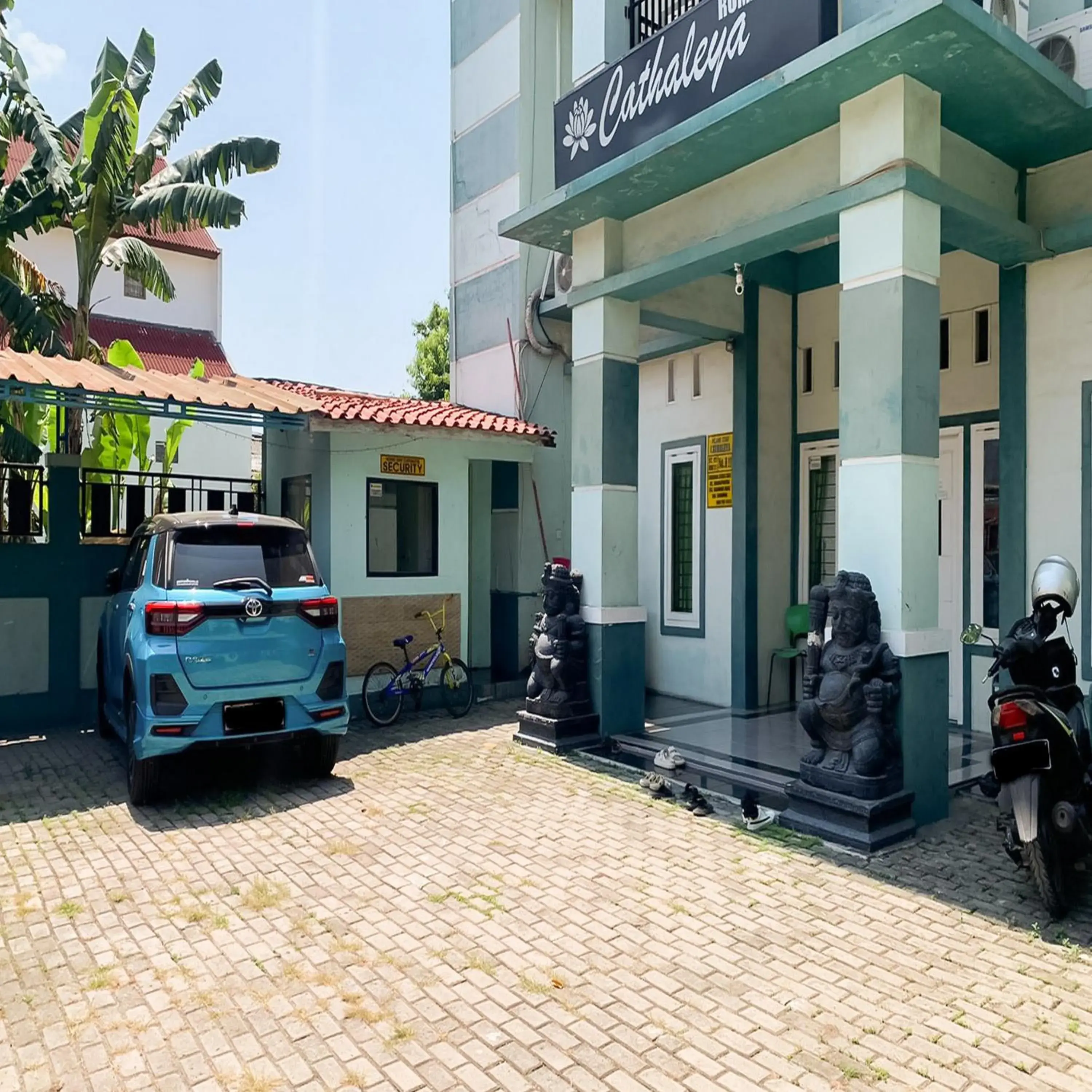 Acintyya Homestay Syariah RedPartner Acintyya Homestay Syariah RedPartner