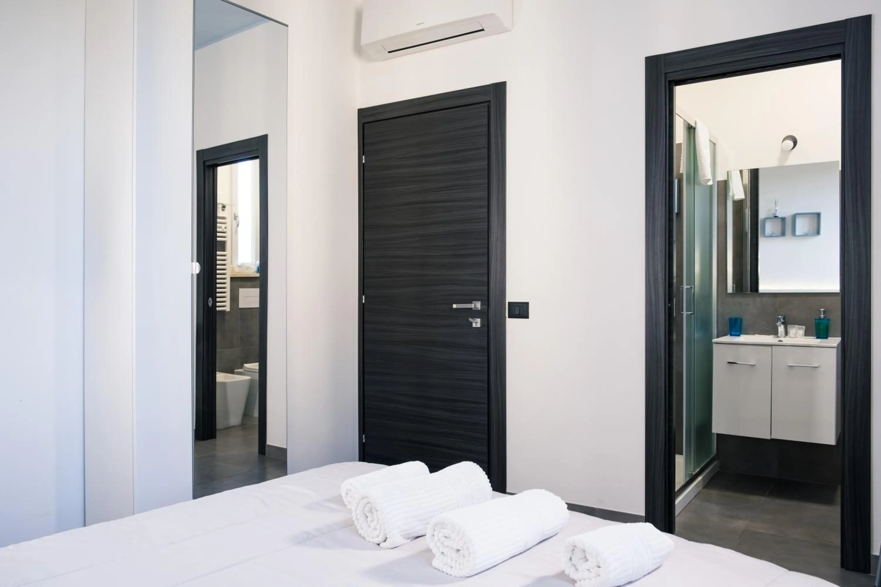 Bedroom, Bed in Porta Romana