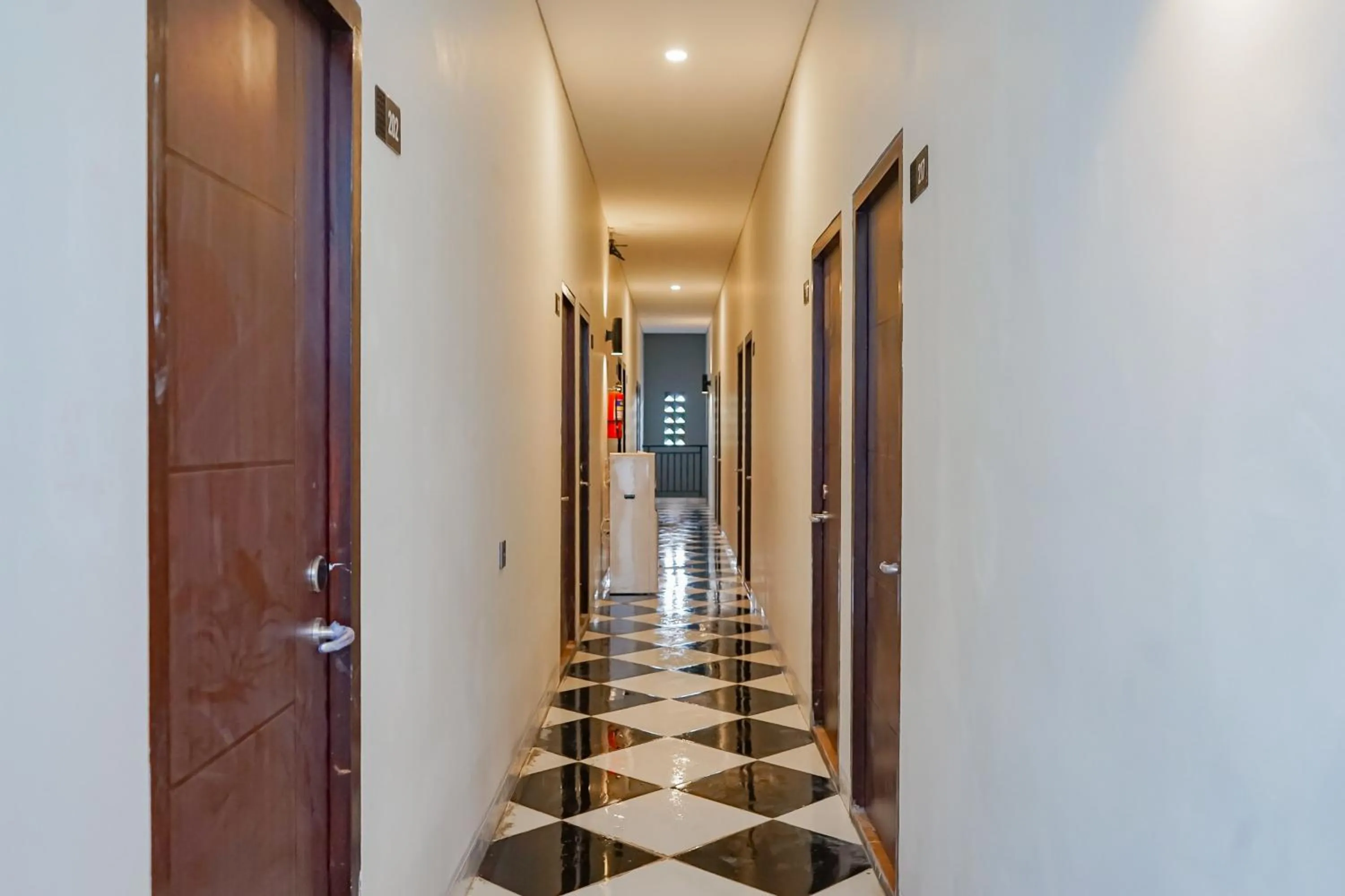 Property building in Urbanview Hotel Aloevera Pontianak by RedDoorz