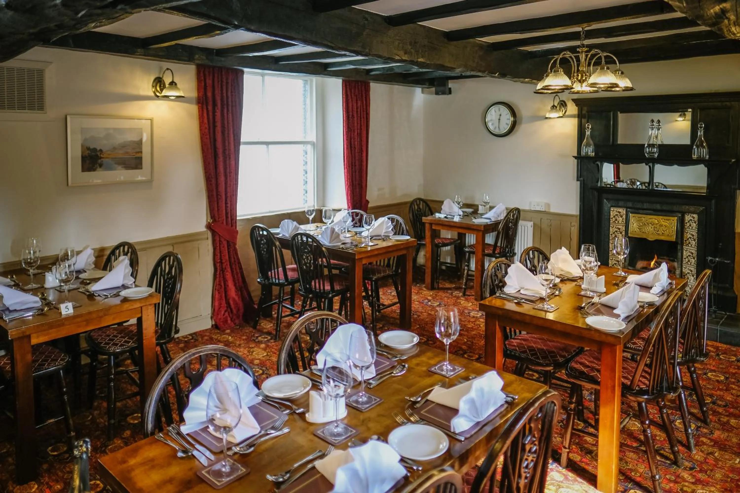 Restaurant/places to eat in Sun Inn