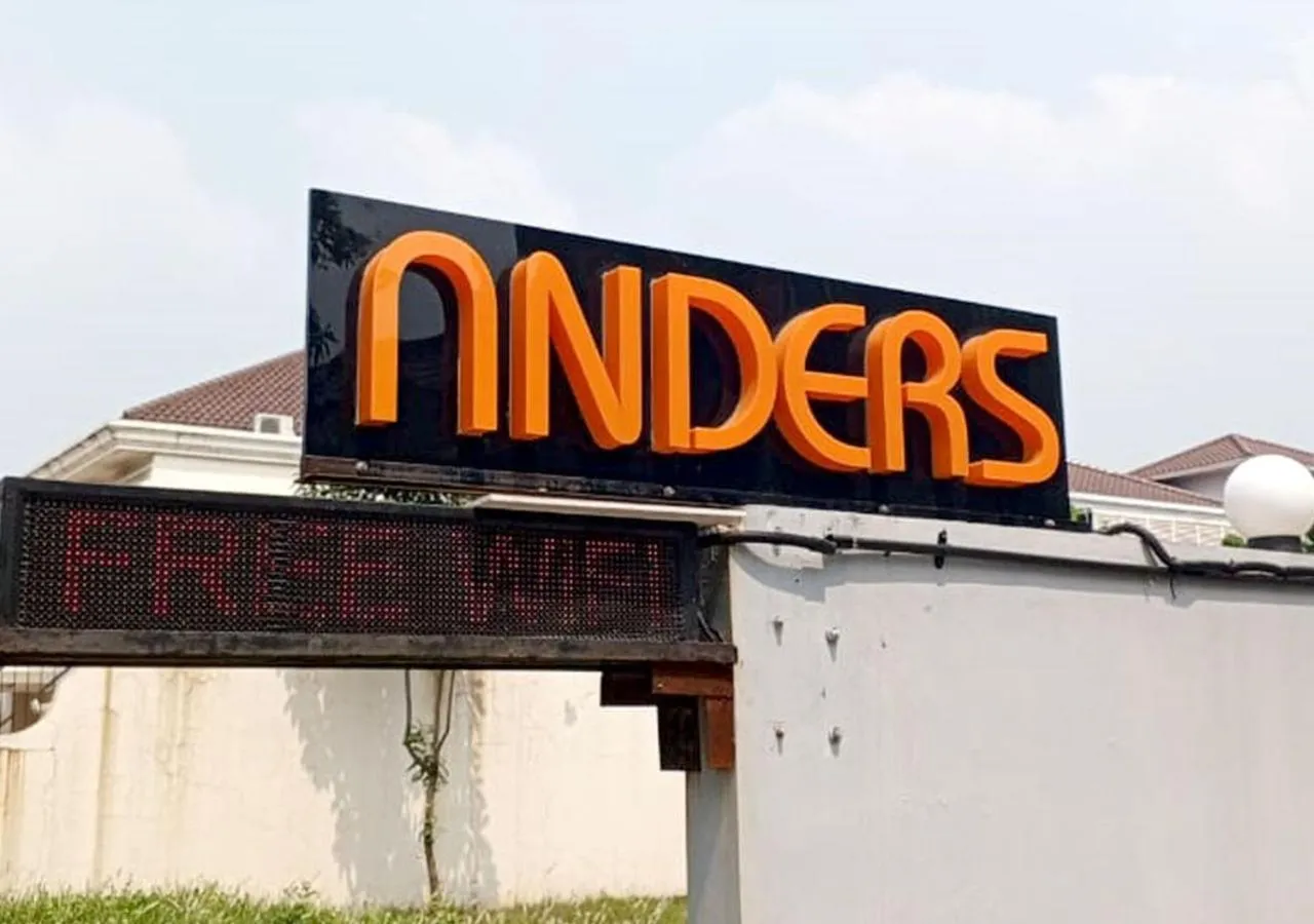 Property building in Anders Permata Millenium