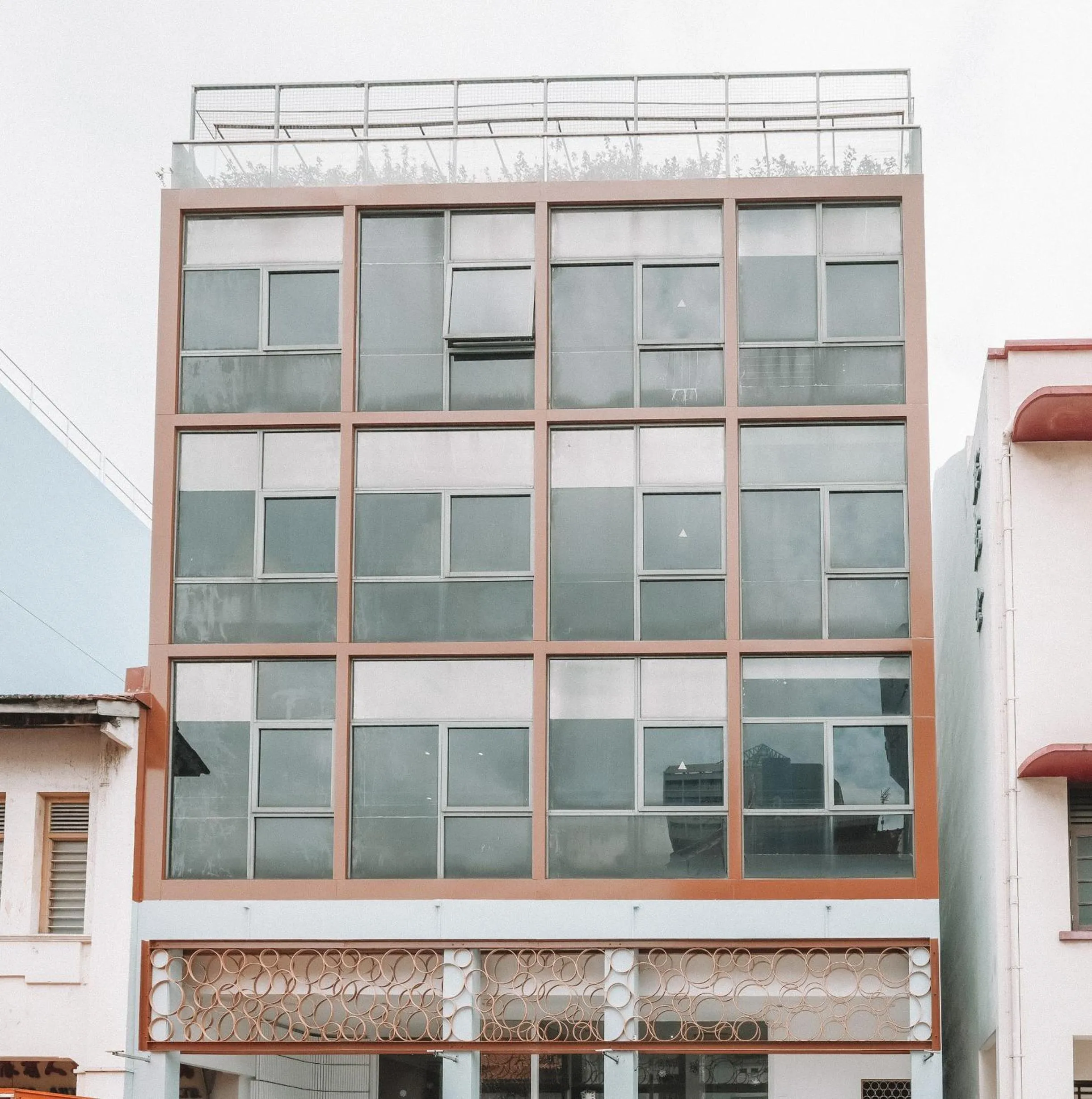 A Hotel Dickson, Stay From 9PM To 8AM