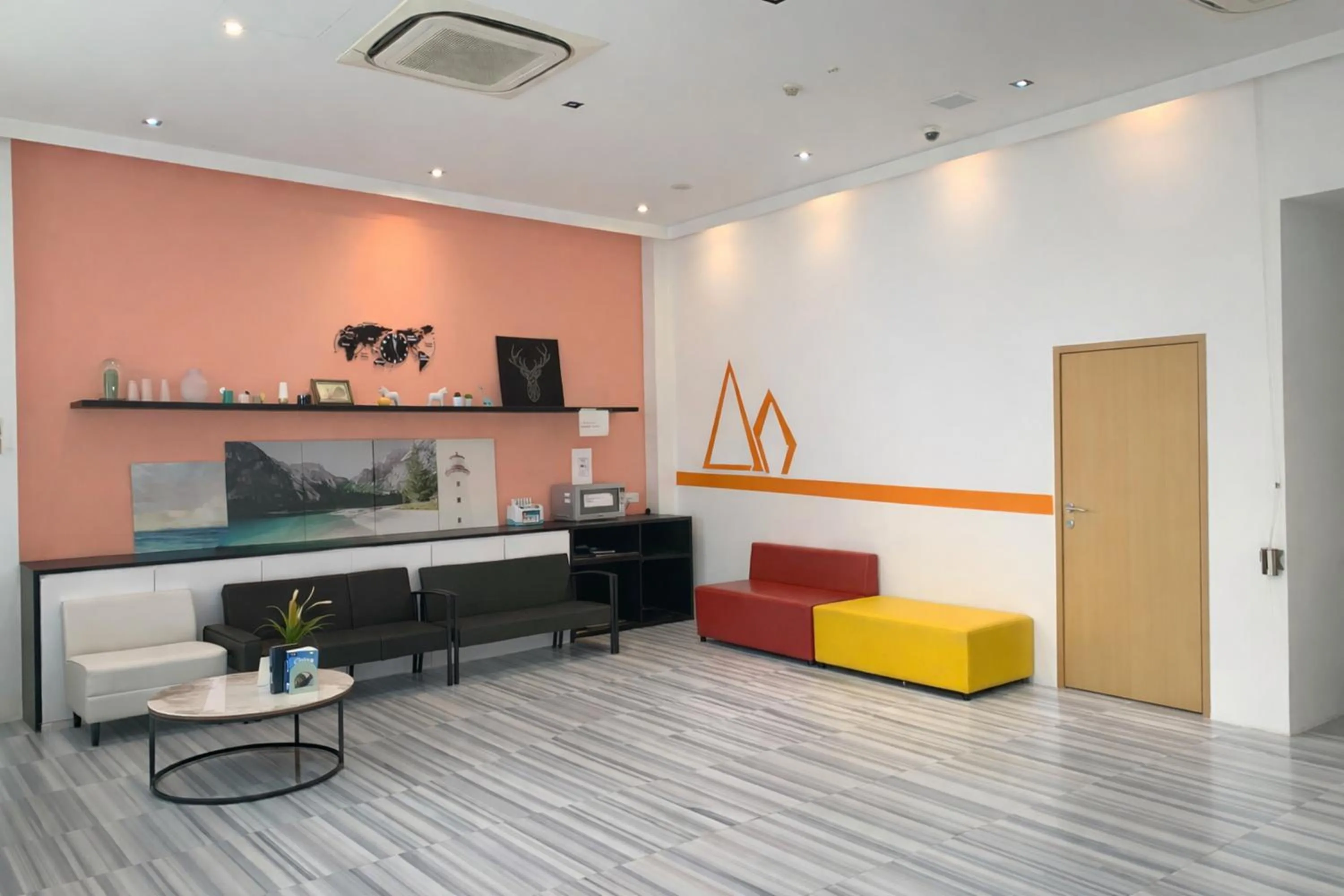 Lobby or reception in A Hotel Dickson, Stay From 9PM To 8AM