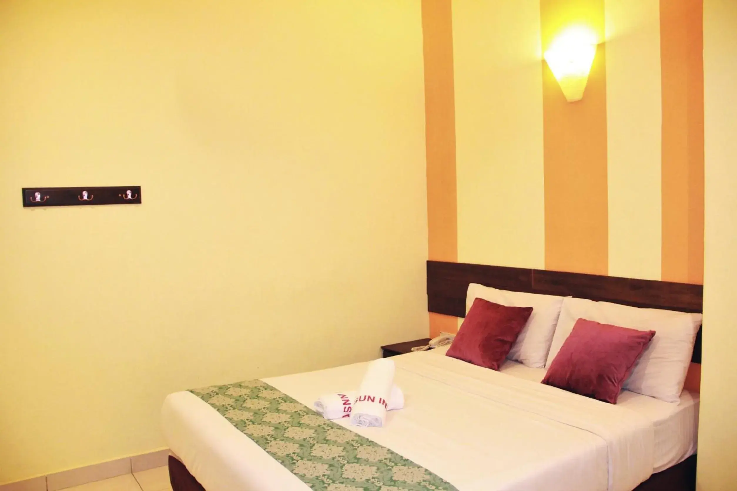 Bed in Sun Inns Rest House Kuantan Bed in Sun Inns Rest House Kuantan