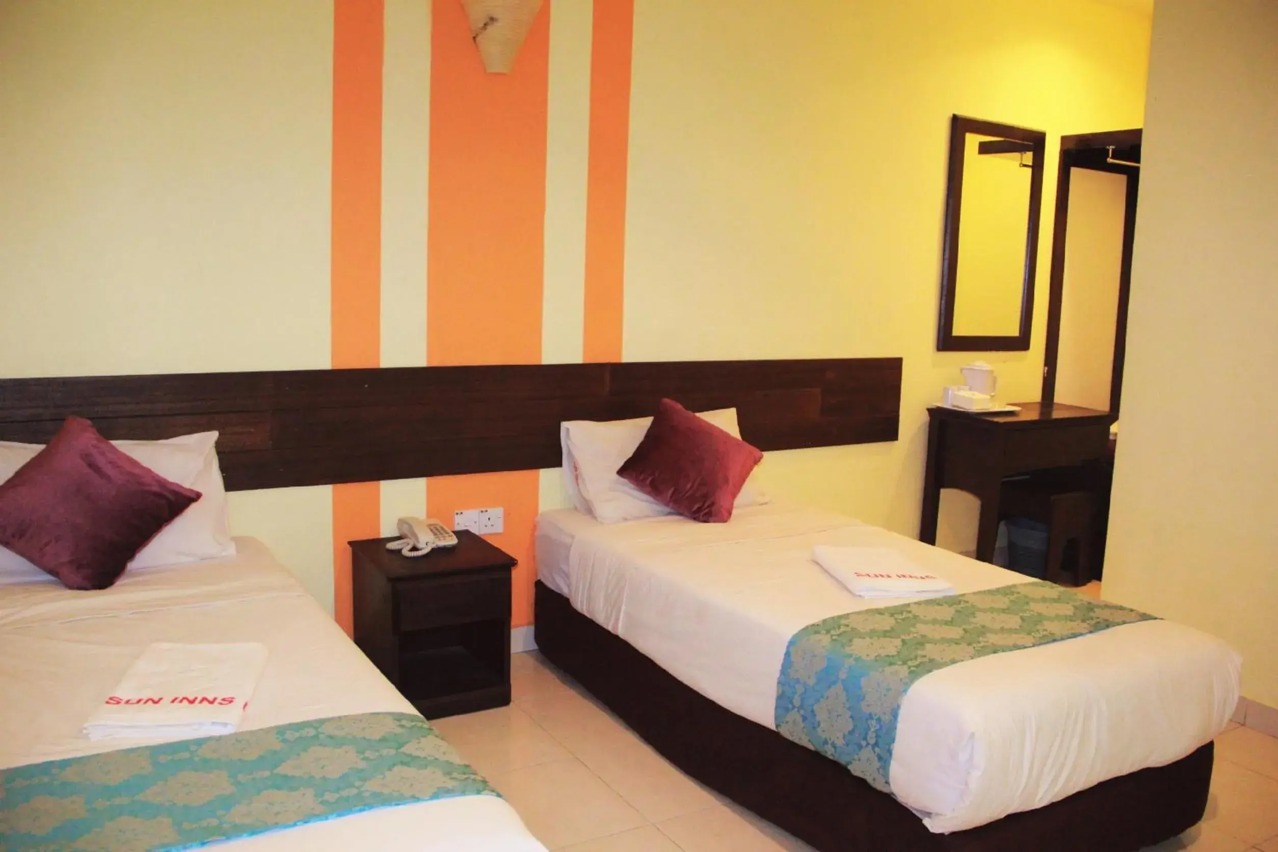 Bed in Sun Inns Rest House Kuantan Bed in Sun Inns Rest House Kuantan