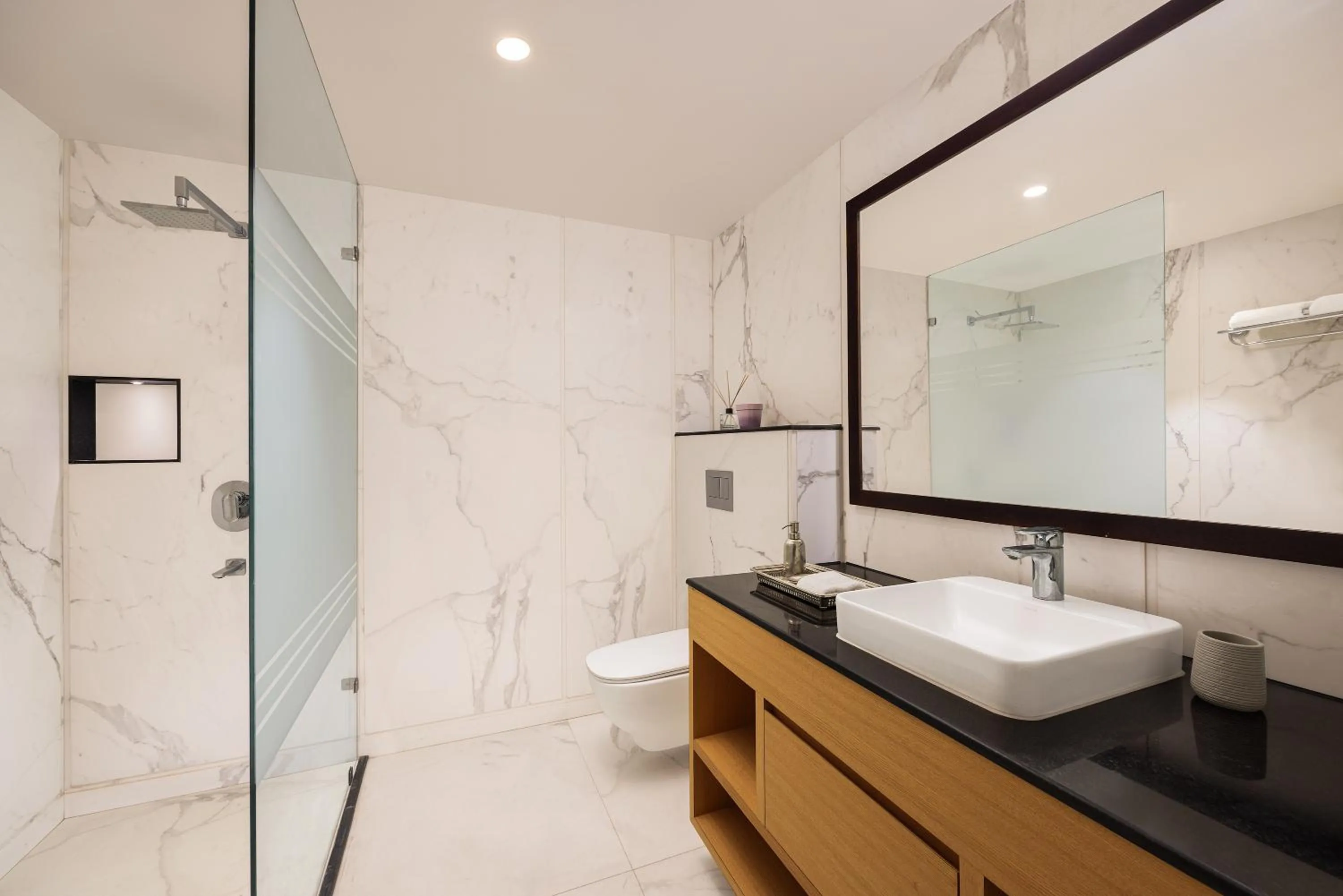 Bathroom in Ginger Delhi, Chanakyapuri