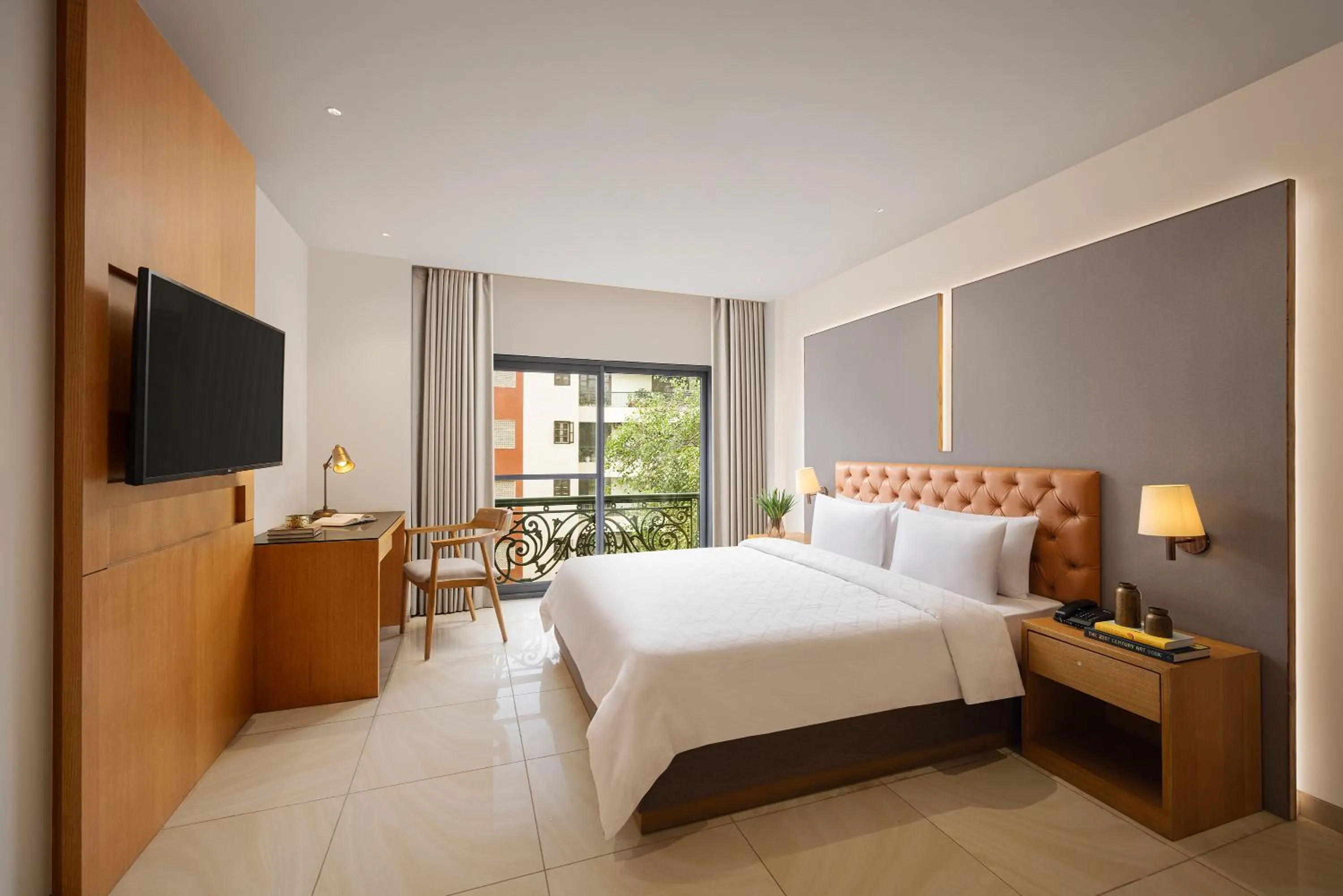 View (from property/room), Bed in Ginger Delhi, Chanakyapuri